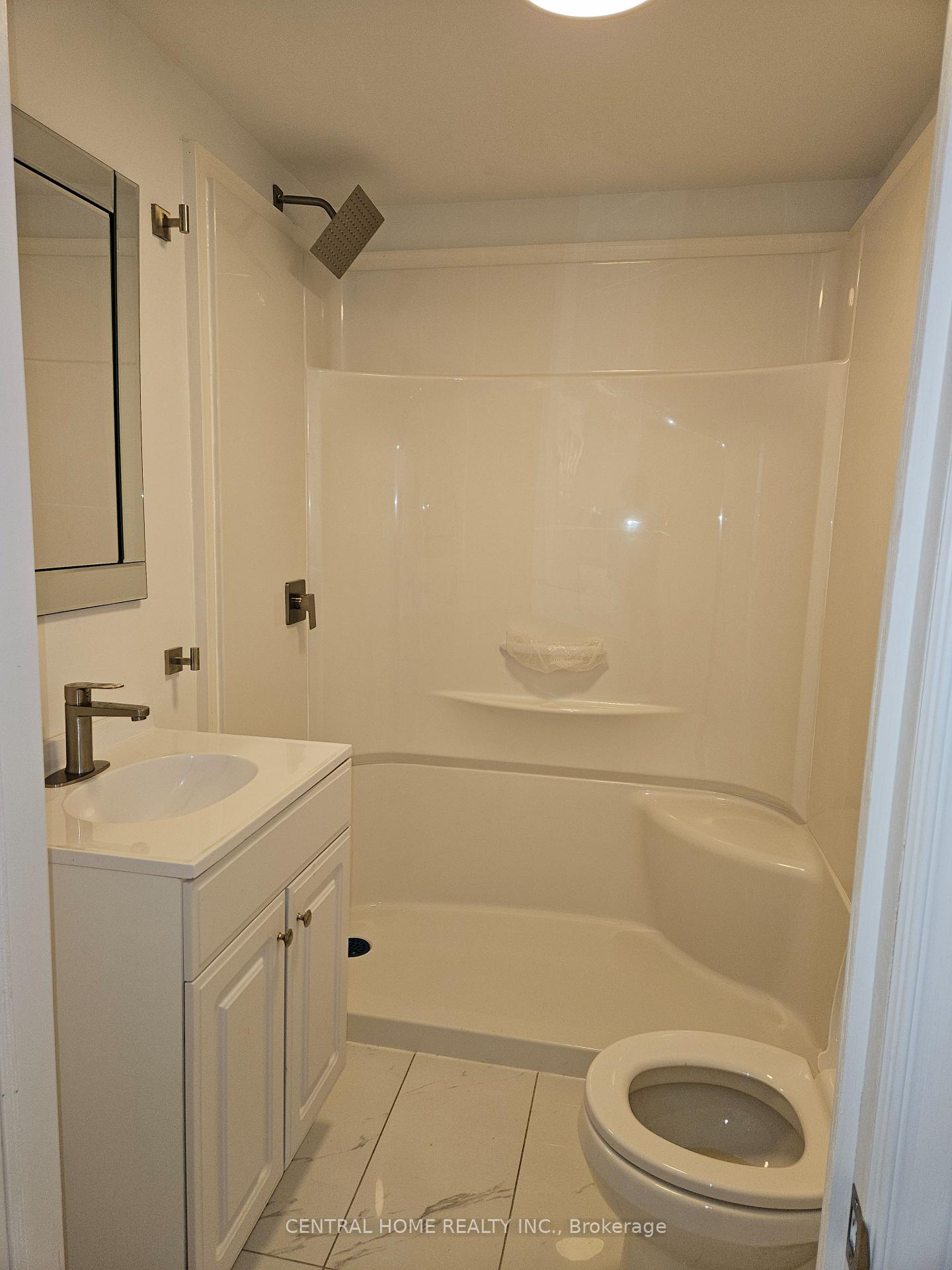 Photo 10 of 27 Blue Heron Drive, Georgina, Pefferlaw — HOMEH