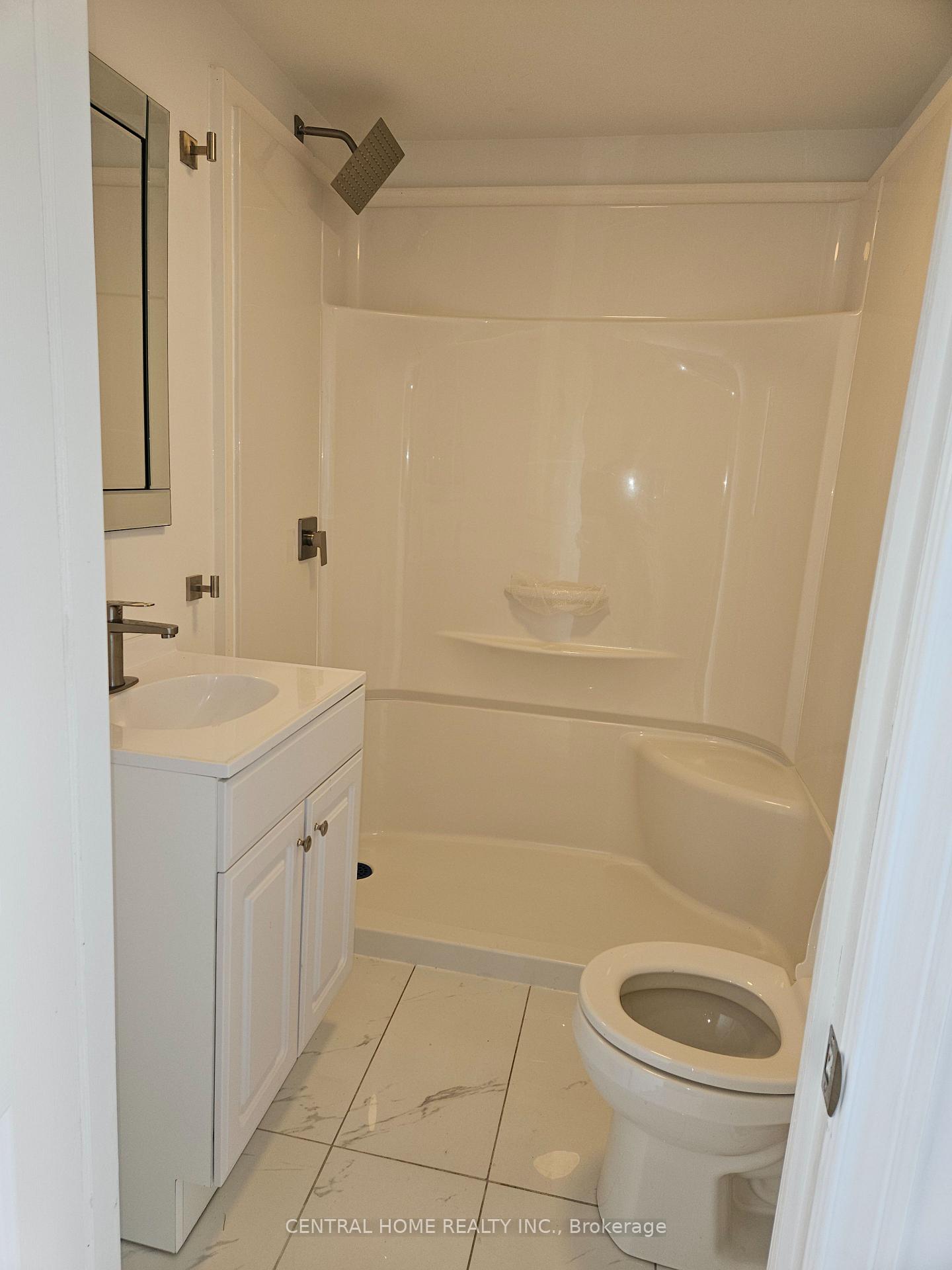 Photo 11 of 27 Blue Heron Drive, Georgina, Pefferlaw — HOMEH