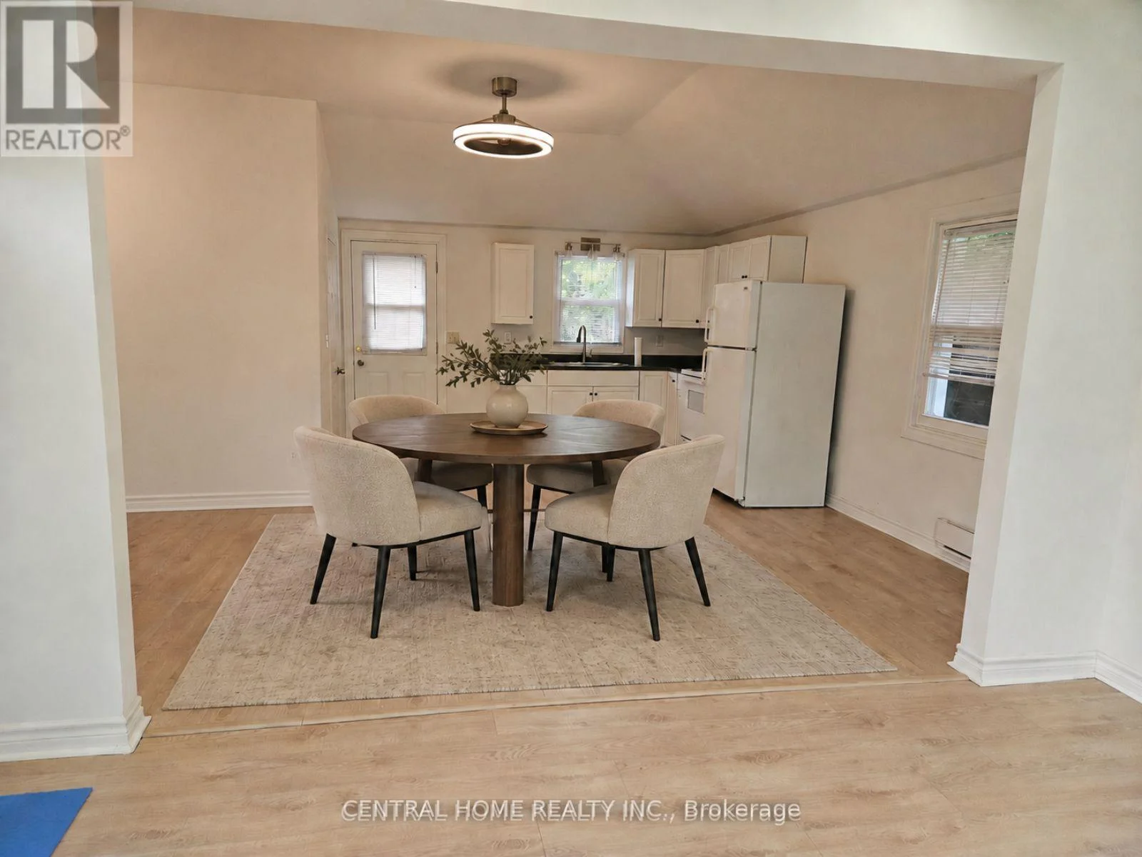 Photo 21 of 27 Blue Heron Drive, Georgina, Pefferlaw — HOMEH