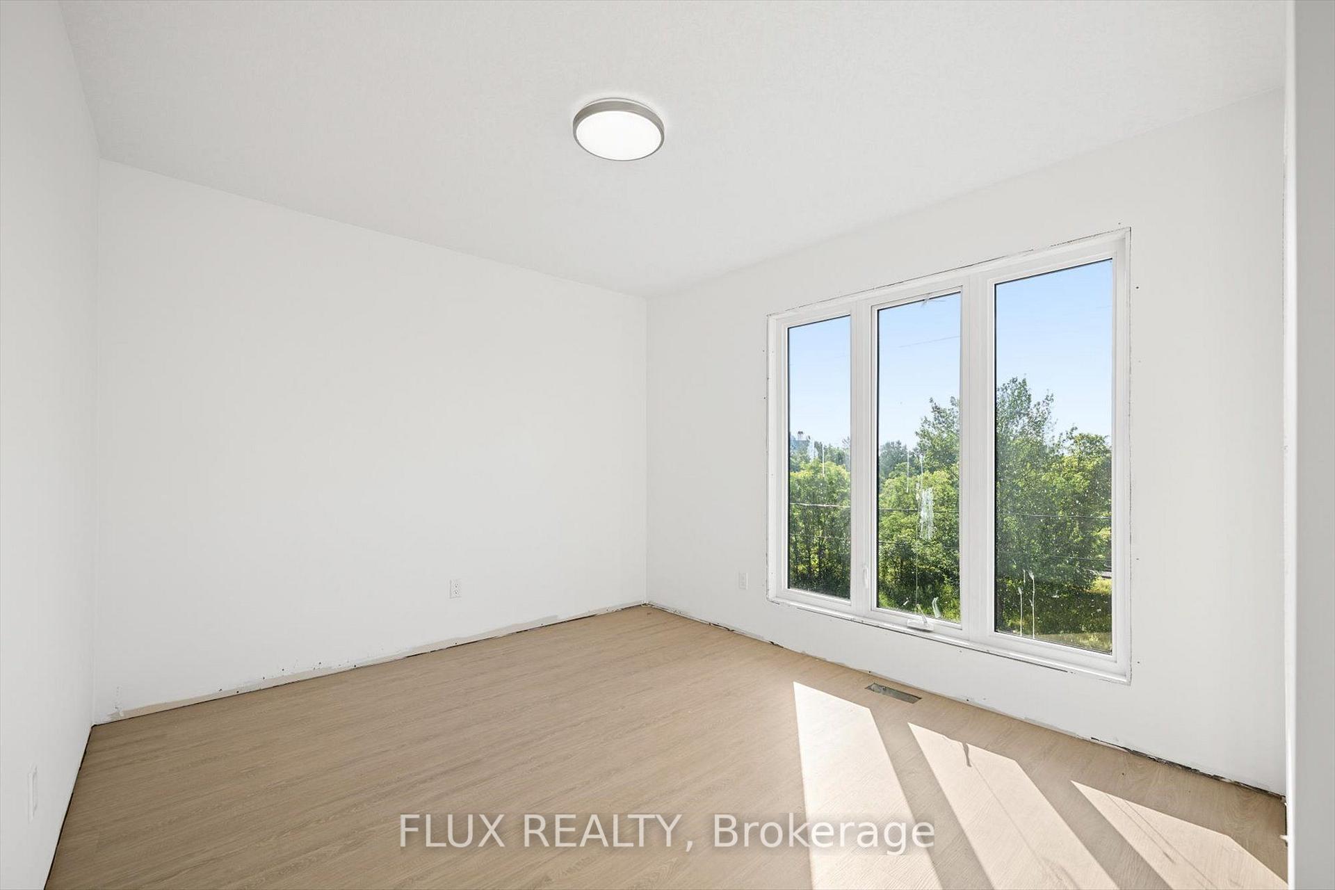 Photo 17 of 138 Charlotta Street, Wilmot, Baden — HOMEH