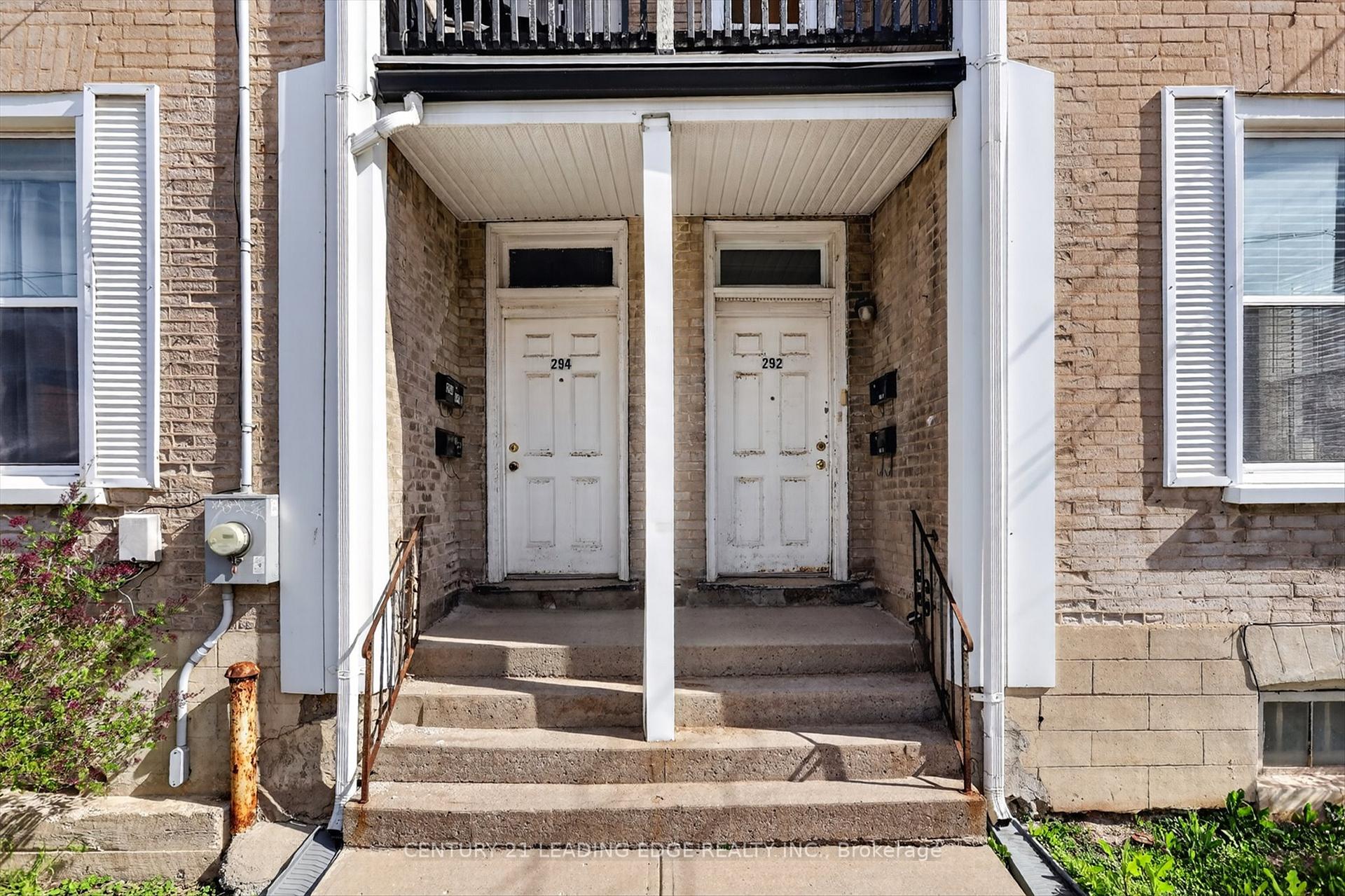 Photo 5 of 292-294 Townsend Street, Peterborough, Town Ward 3 — HOMEH