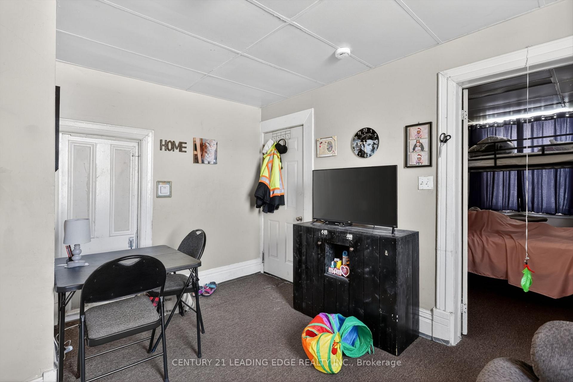 Photo 28 of 292-294 Townsend Street, Peterborough, Town Ward 3 — HOMEH