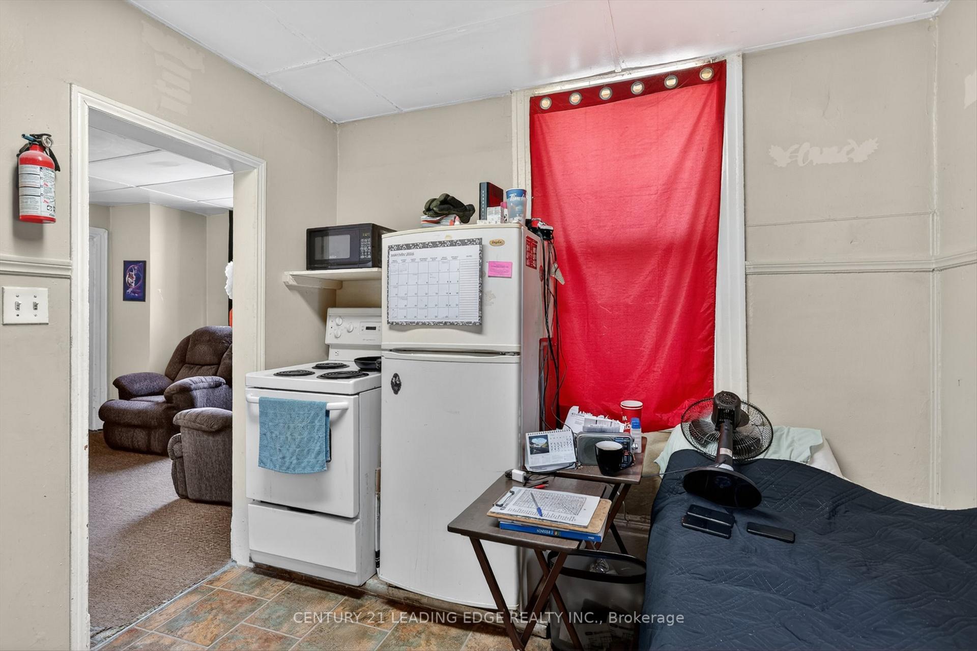 Photo 30 of 292-294 Townsend Street, Peterborough, Town Ward 3 — HOMEH
