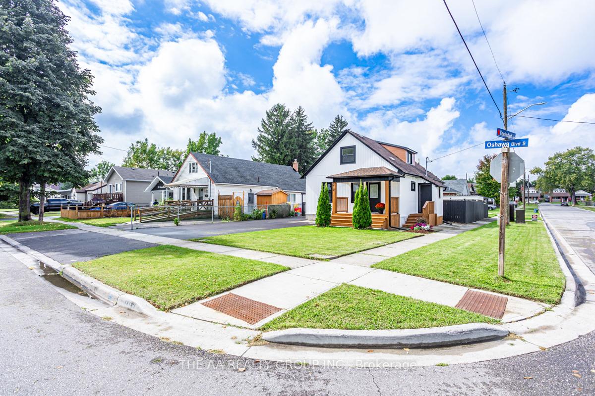 Photo 2 of 212 Oshawa Boulevard S, Oshawa, Central — HOMEH