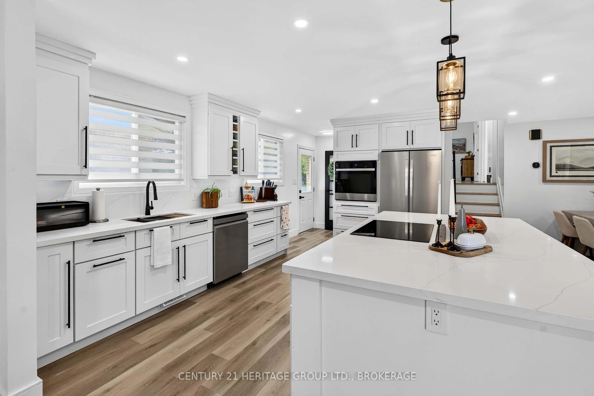Photo 14 of 935 Pembridge Crescent, Kingston, South of Taylor-Kidd Blvd — HOMEH