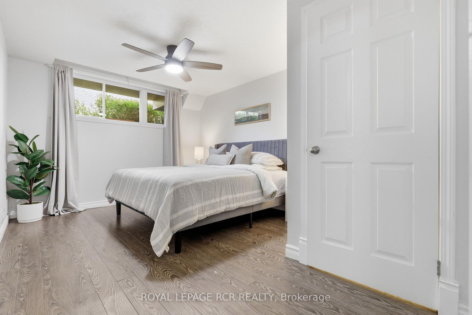 Photo 15 of Unit 25, 35 Mountford Drive, Guelph, Grange Road — HOMEH