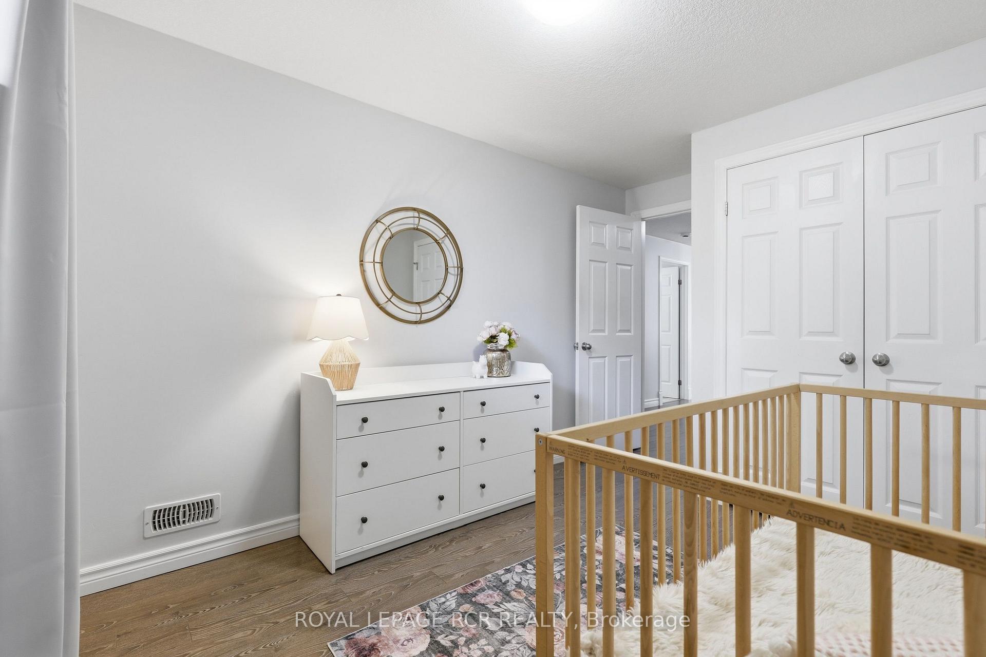 Photo 16 of Unit 25, 35 Mountford Drive, Guelph, Grange Road — HOMEH