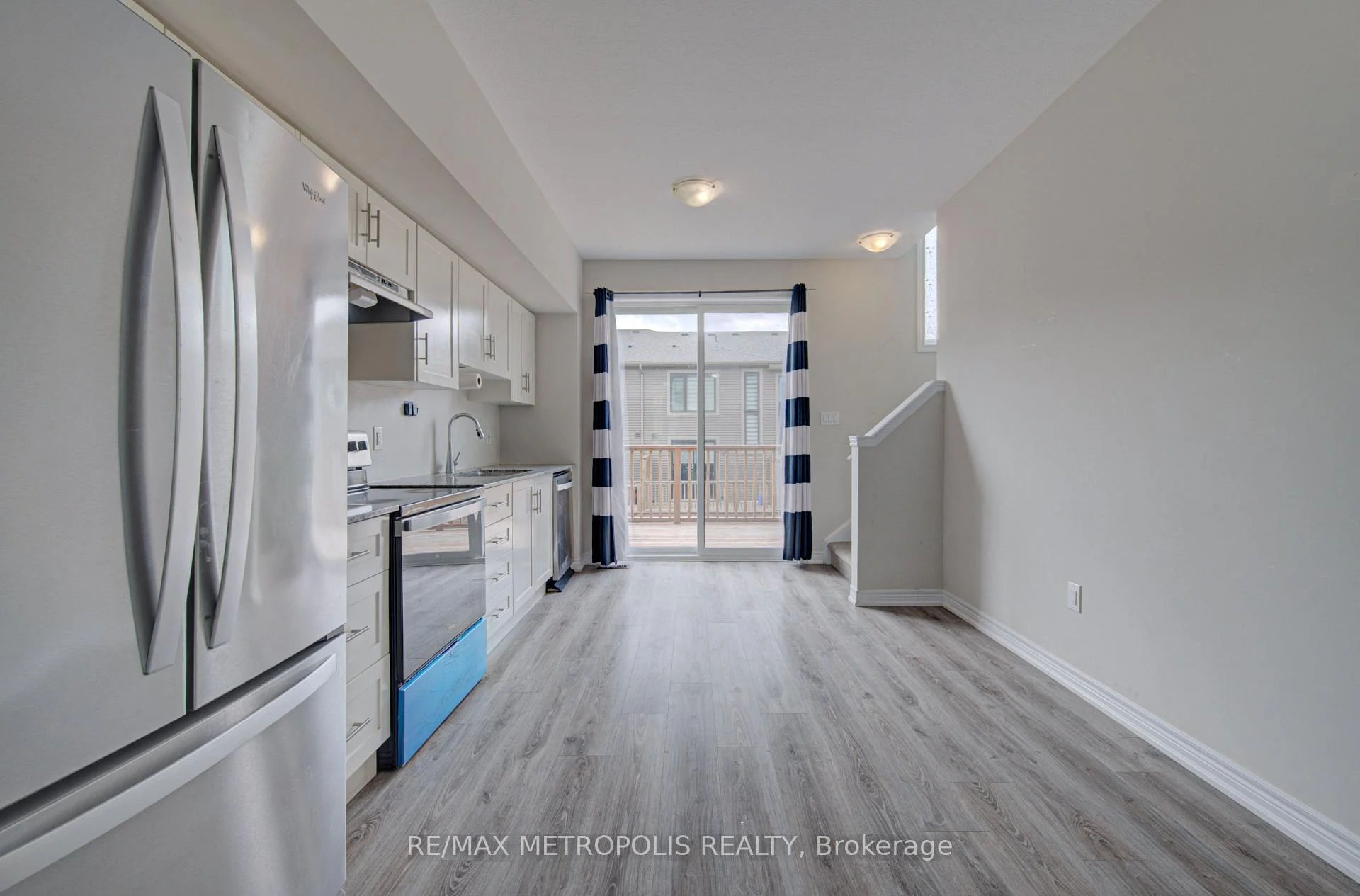 Photo 13 of Unit #14, 10 Birmingham Drive, Cambridge, Hillcrest/Forbes Park — HOMEH