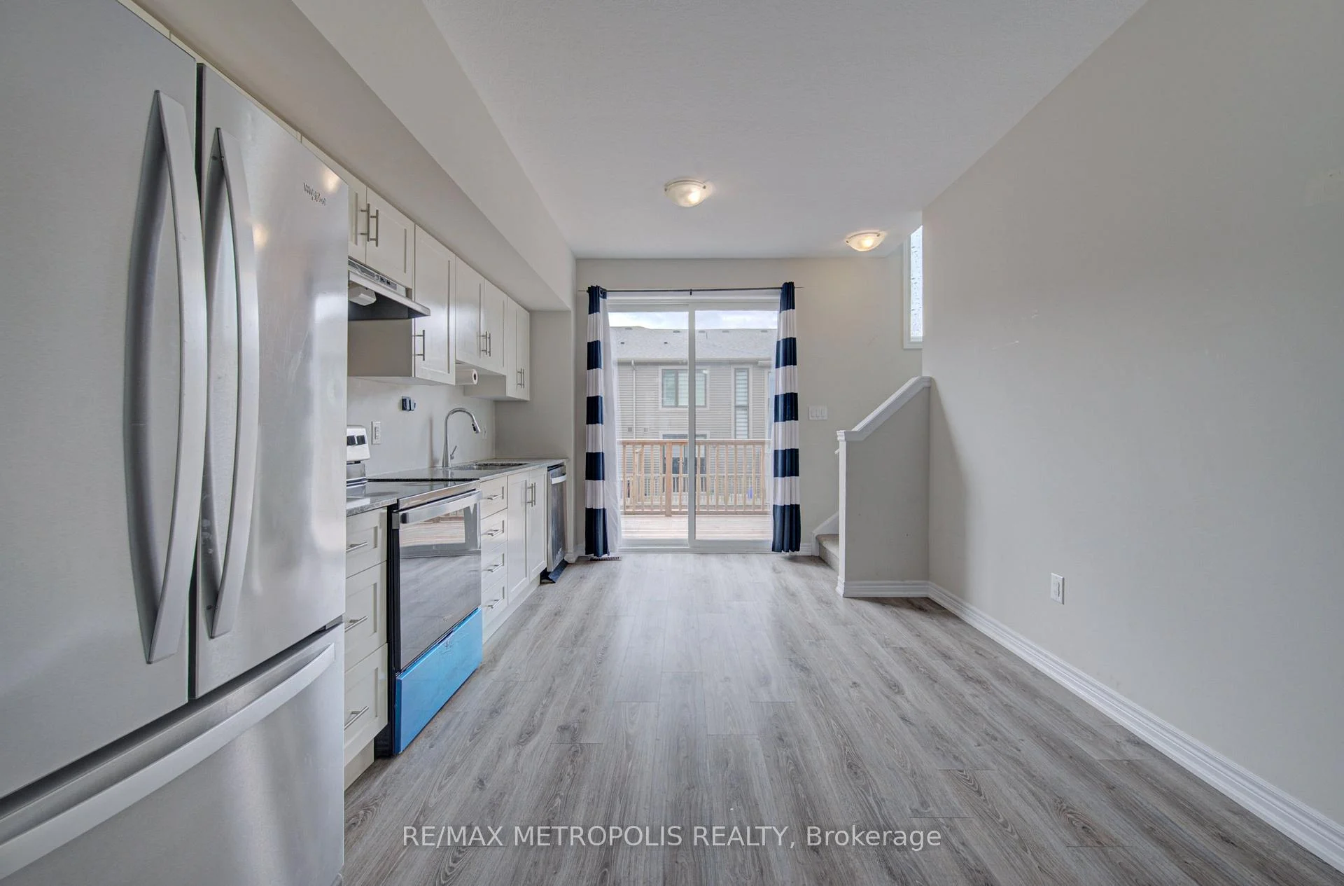 Photo 14 of Unit #14, 10 Birmingham Drive, Cambridge, Hillcrest/Forbes Park — HOMEH