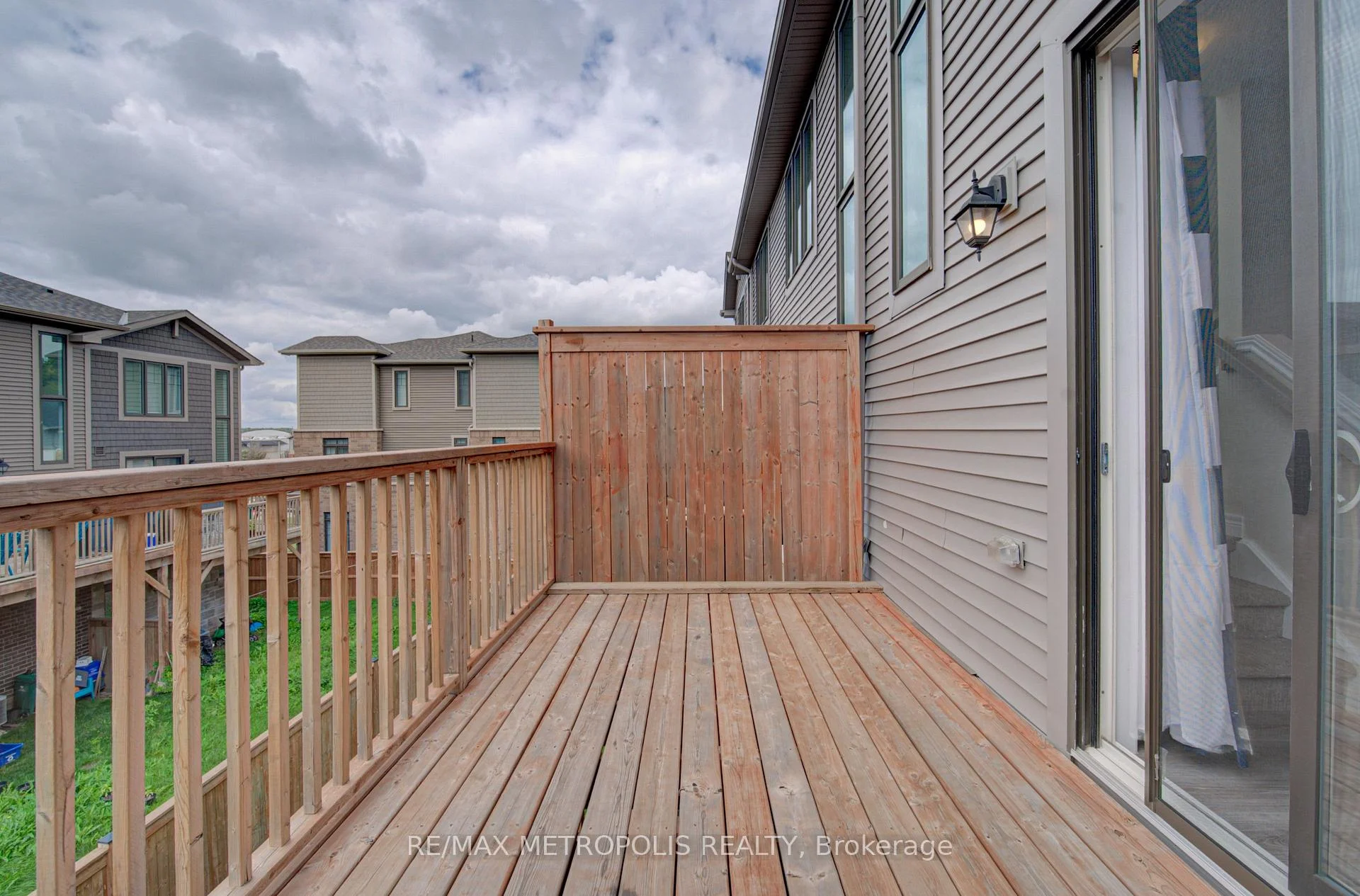 Photo 23 of Unit #14, 10 Birmingham Drive, Cambridge, Hillcrest/Forbes Park — HOMEH