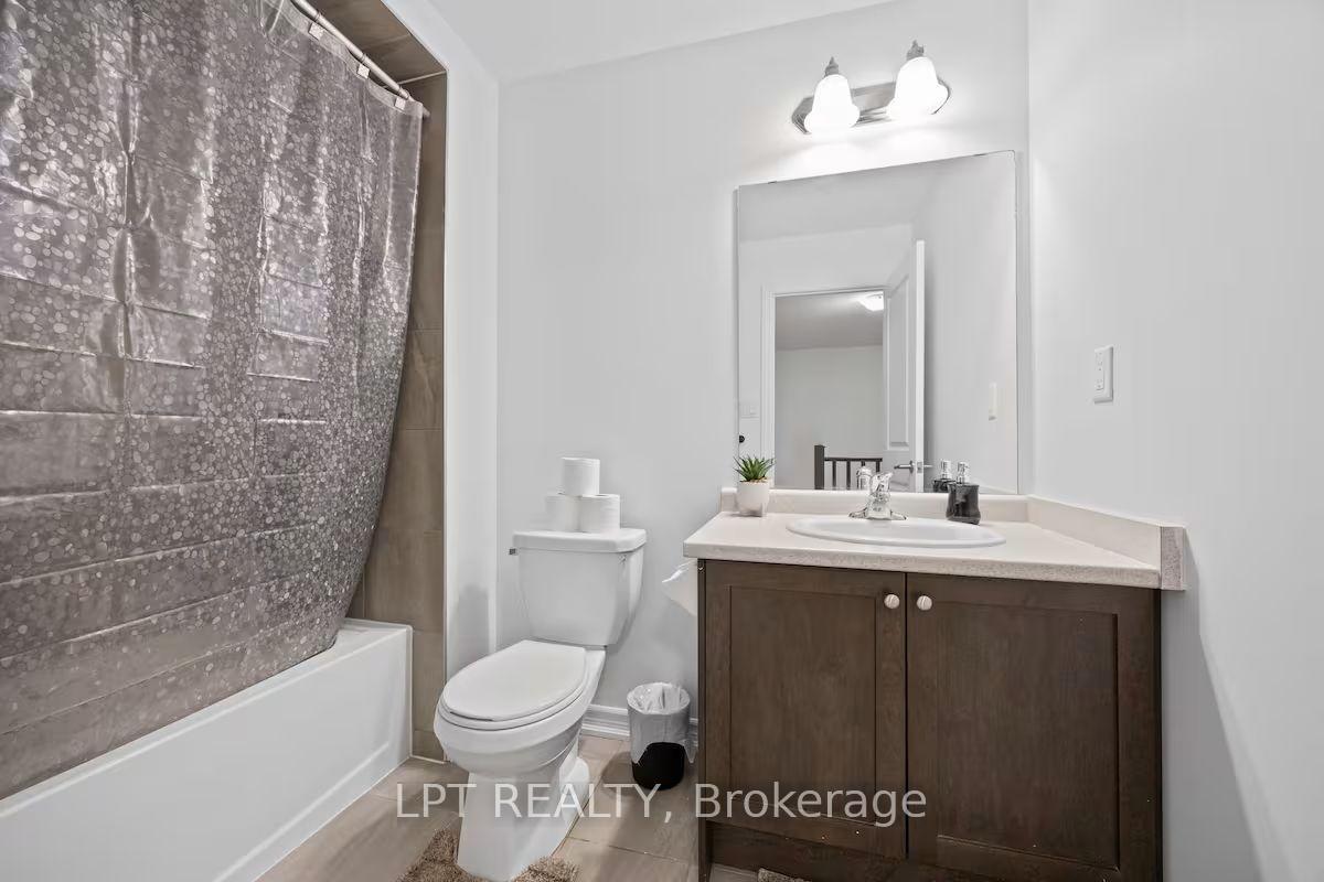 Photo 36 of 341 Remembrance Road, Brampton, Northwest Brampton — HOMEH