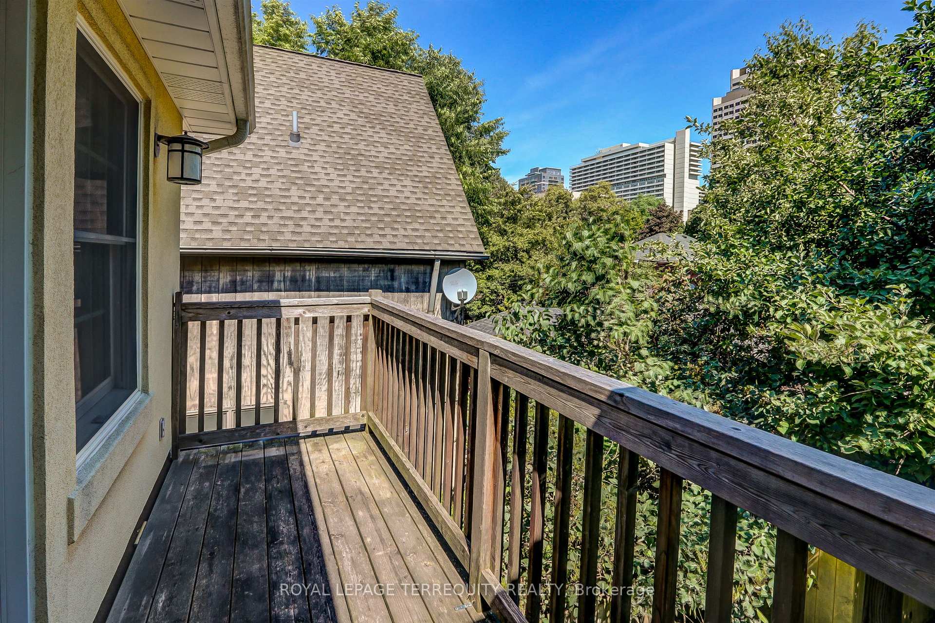 Photo 19 of 171 Colin Avenue, Toronto, Yonge-Eglinton — HOMEH
