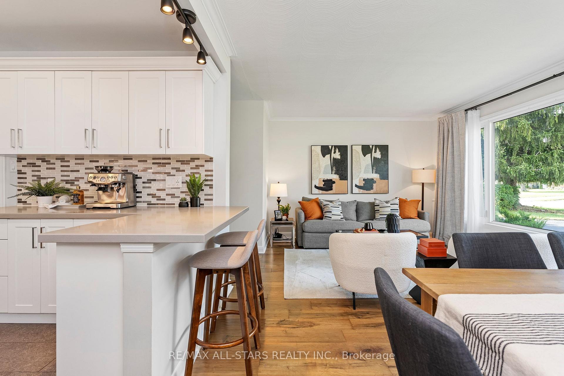 Photo 16 of 11 Penzance Drive, Scarborough, Bendale — HOMEH