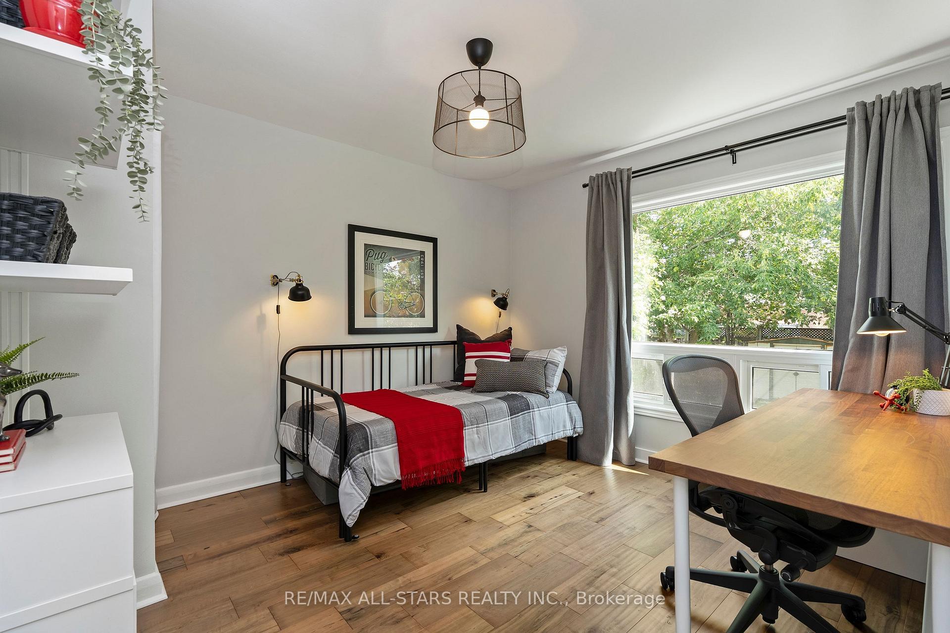 Photo 29 of 11 Penzance Drive, Scarborough, Bendale — HOMEH
