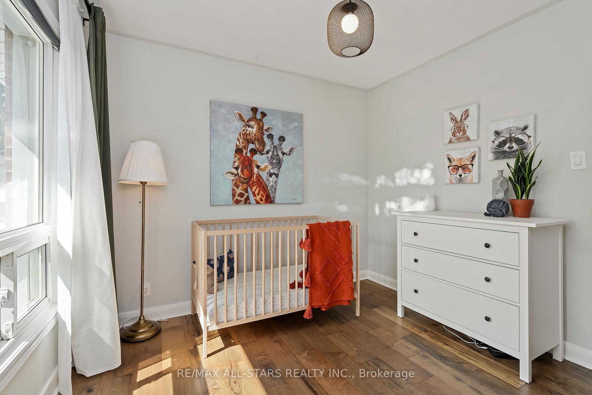 Photo 35 of 11 Penzance Drive, Scarborough, Bendale — HOMEH