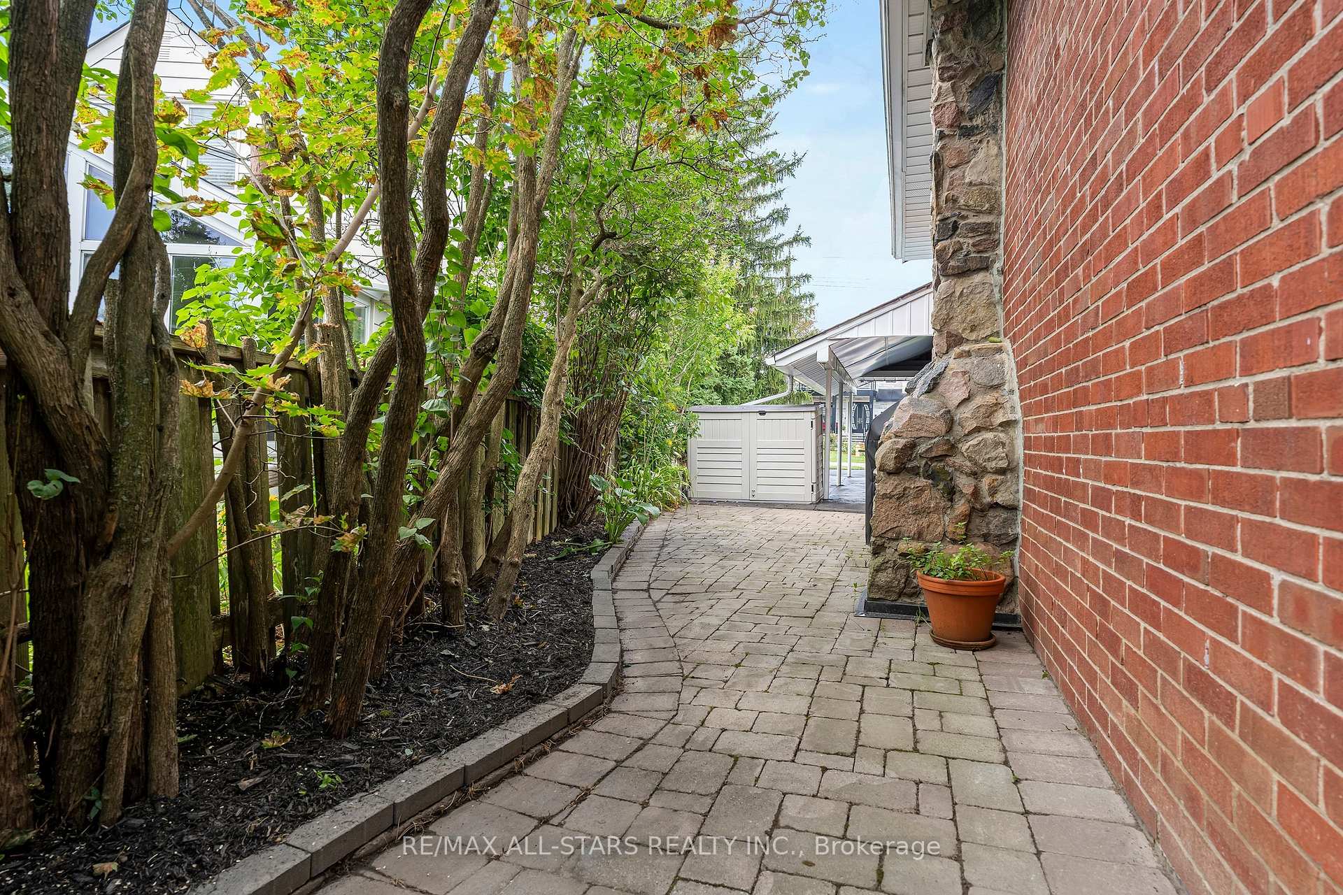 Photo 49 of 11 Penzance Drive, Scarborough, Bendale — HOMEH