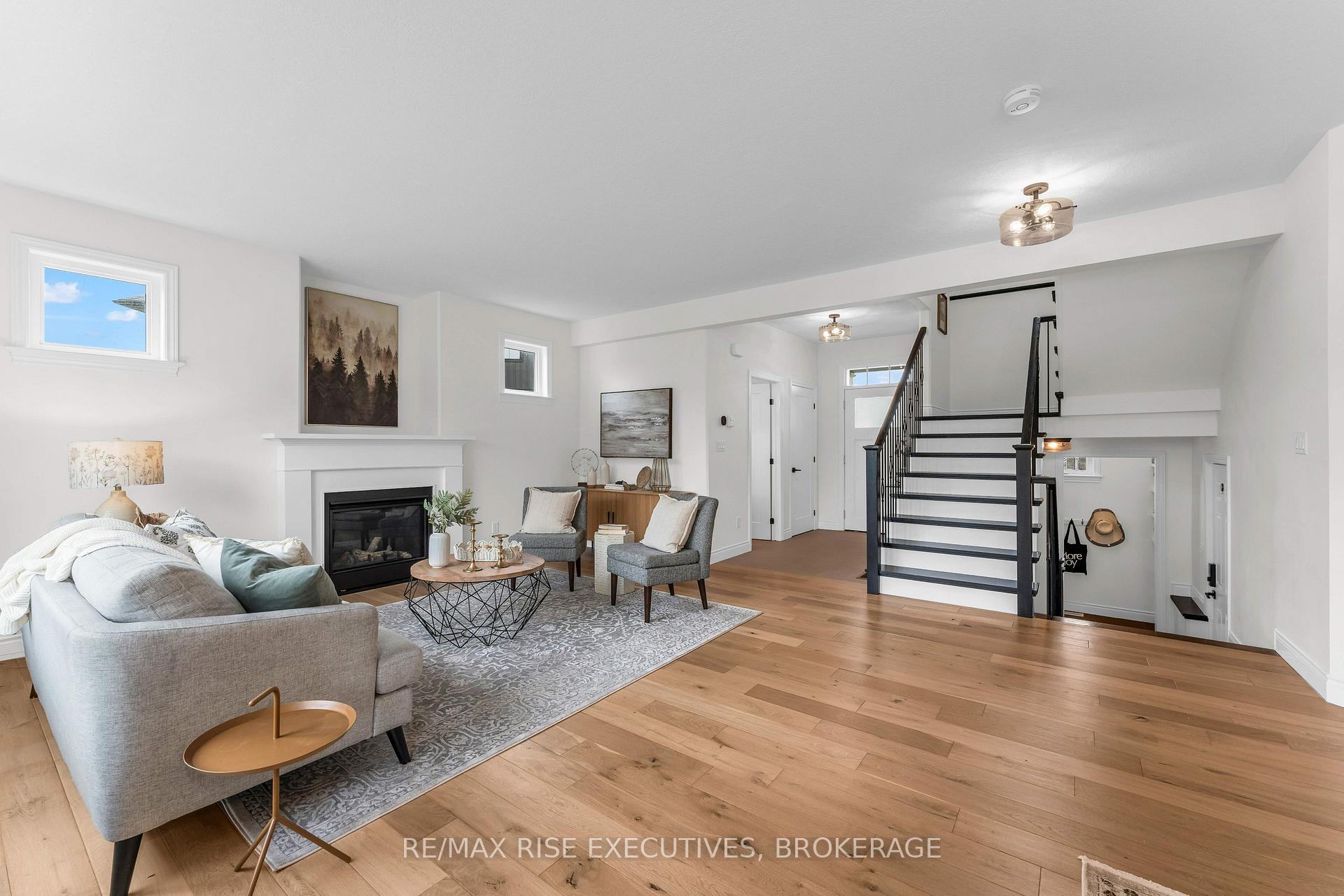 Photo 8 of 232 Mill Pond Place, Kingston, West of Sir John A. Blvd — HOMEH