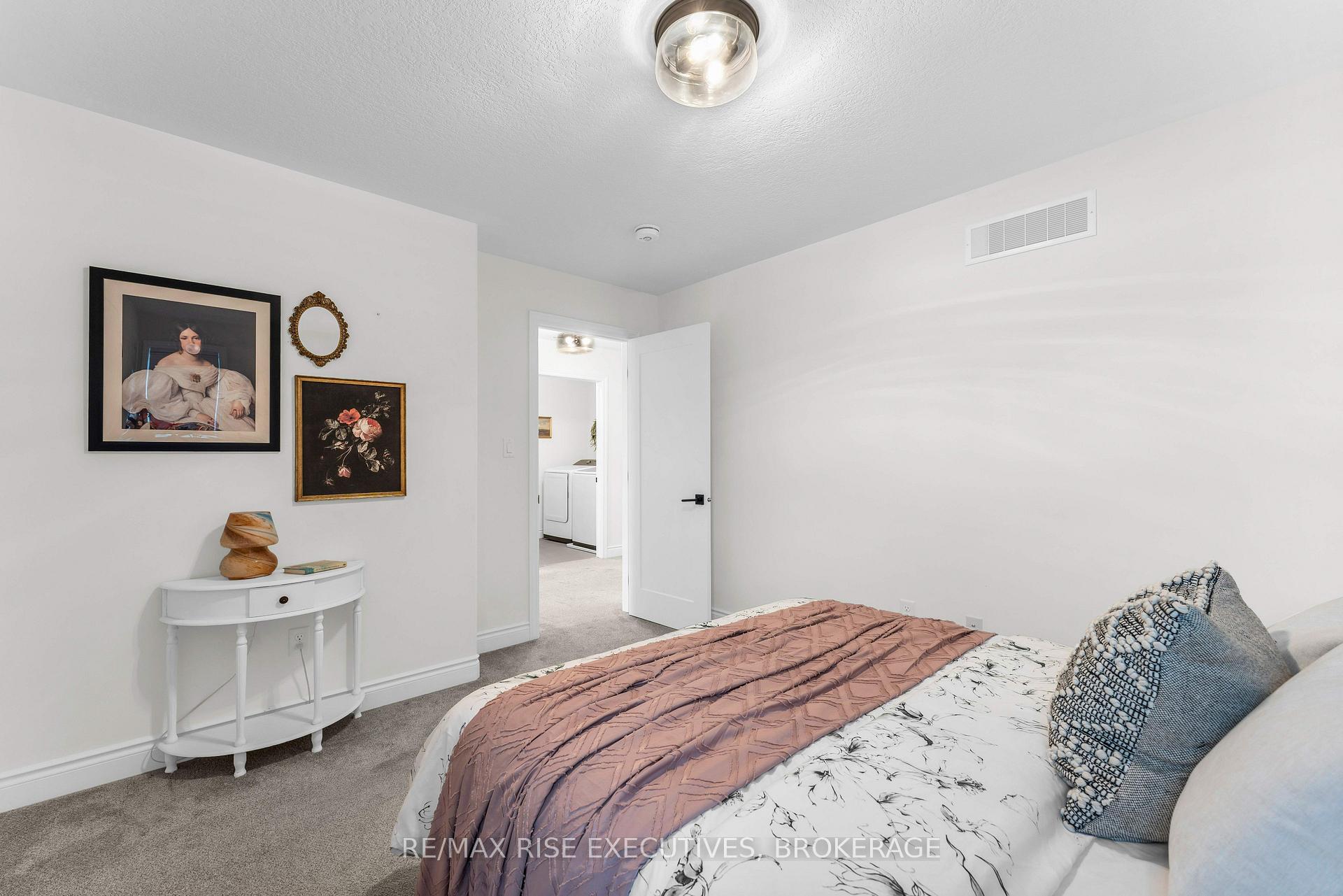 Photo 31 of 232 Mill Pond Place, Kingston, West of Sir John A. Blvd — HOMEH