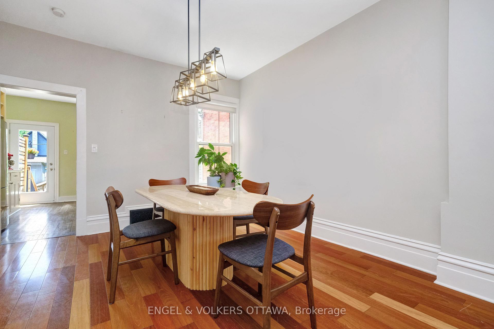 Photo 12 of 44 Newton Street, Ottawa, Glebe — HOMEH