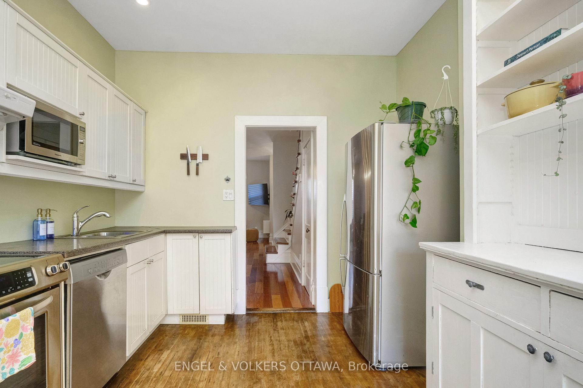 Photo 17 of 44 Newton Street, Ottawa, Glebe — HOMEH