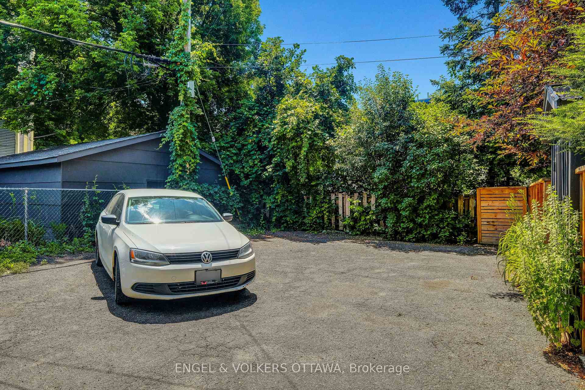 Photo 41 of 44 Newton Street, Ottawa, Glebe — HOMEH