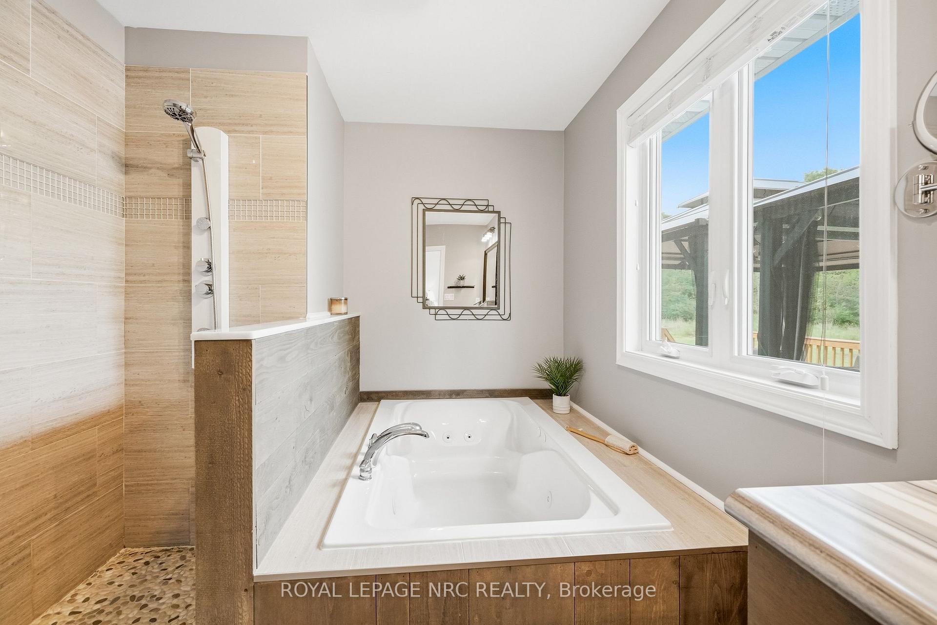 Photo 13 of 50480 Phillips Road, Wainfleet, Marshville/Winger — HOMEH
