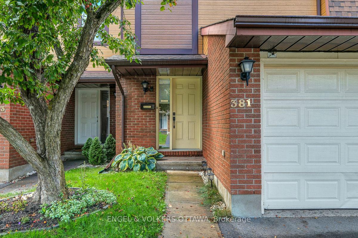 Photo 2 of 381 Verdon Private, Ottawa, Hunt Club Park/Greenboro — HOMEH
