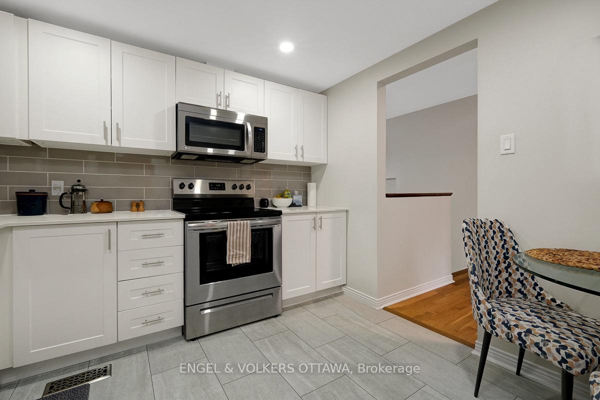 Photo 18 of 381 Verdon Private, Ottawa, Hunt Club Park/Greenboro — HOMEH