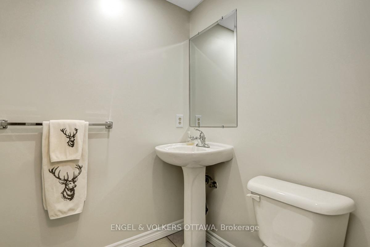 Photo 32 of 381 Verdon Private, Ottawa, Hunt Club Park/Greenboro — HOMEH