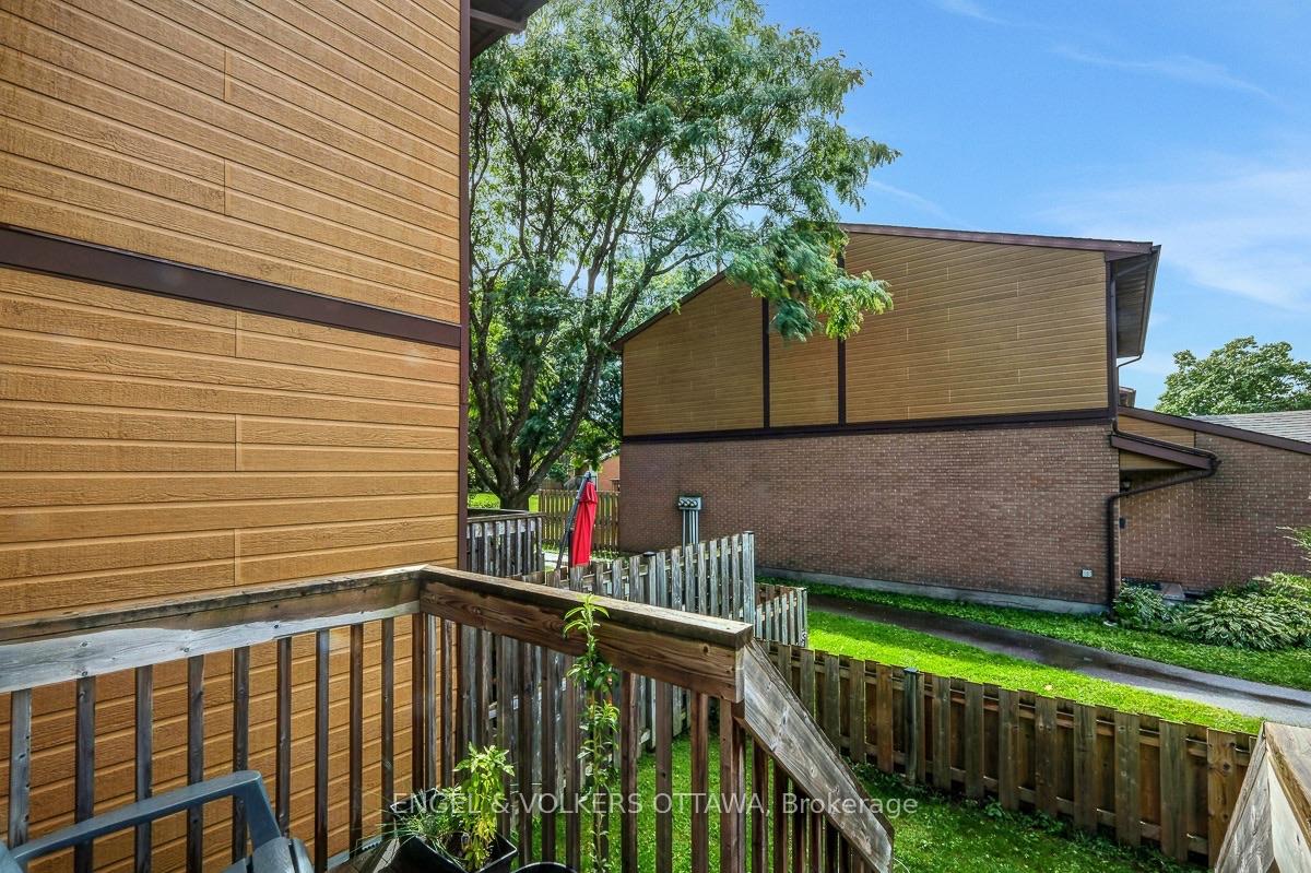 Photo 38 of 381 Verdon Private, Ottawa, Hunt Club Park/Greenboro — HOMEH