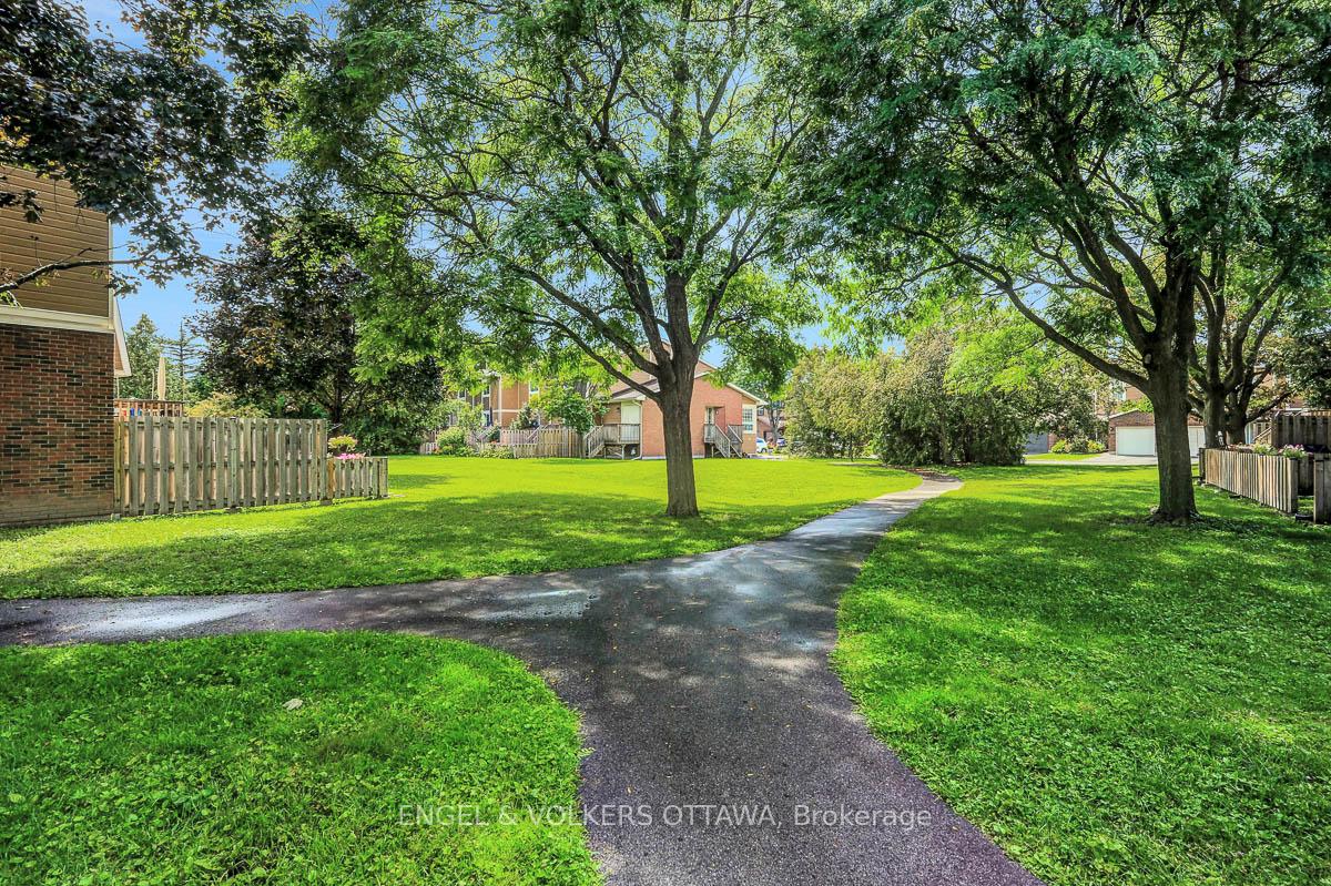 Photo 41 of 381 Verdon Private, Ottawa, Hunt Club Park/Greenboro — HOMEH