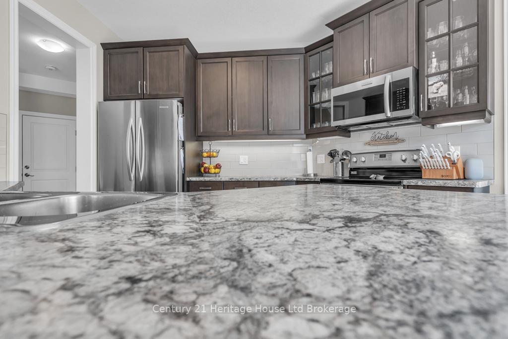 Photo 13 of 29 Brookside Lane, Tillsonburg — HOMEH
