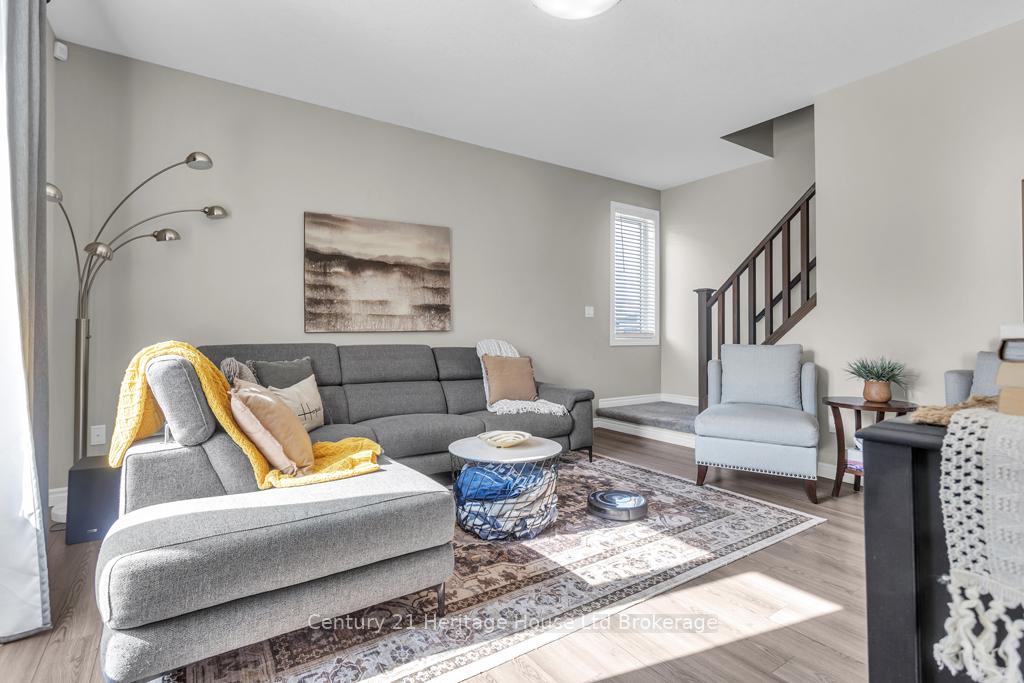 Photo 14 of 29 Brookside Lane, Tillsonburg — HOMEH