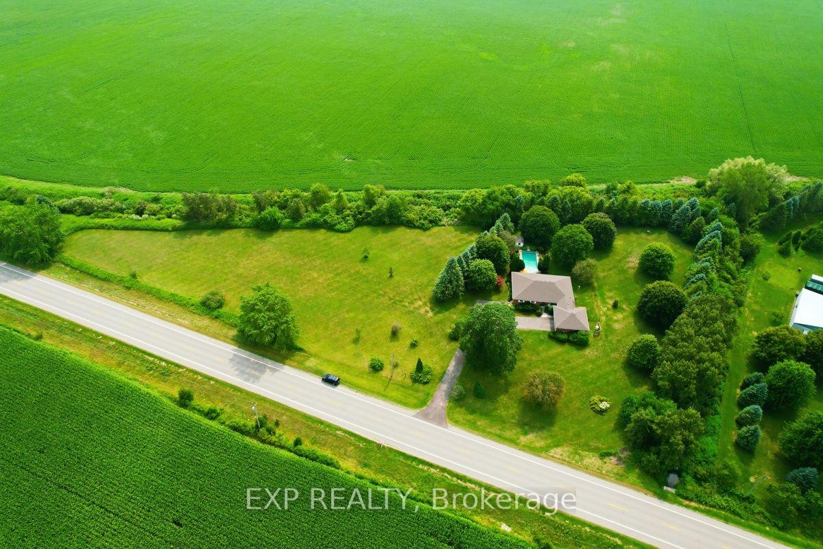 Photo 2 of 23401 Melbourne Road, Southwest Middlesex, Rural Southwest Middlesex — HOMEH