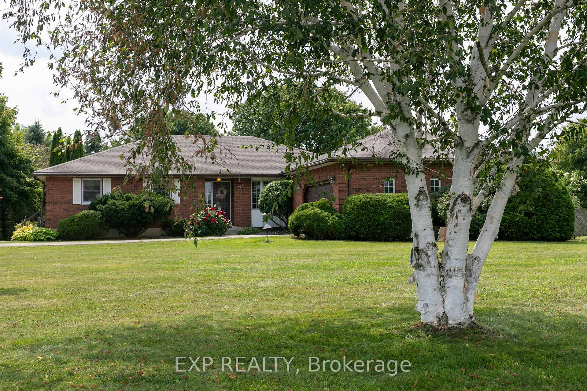 Photo 7 of 23401 Melbourne Road, Southwest Middlesex, Rural Southwest Middlesex — HOMEH