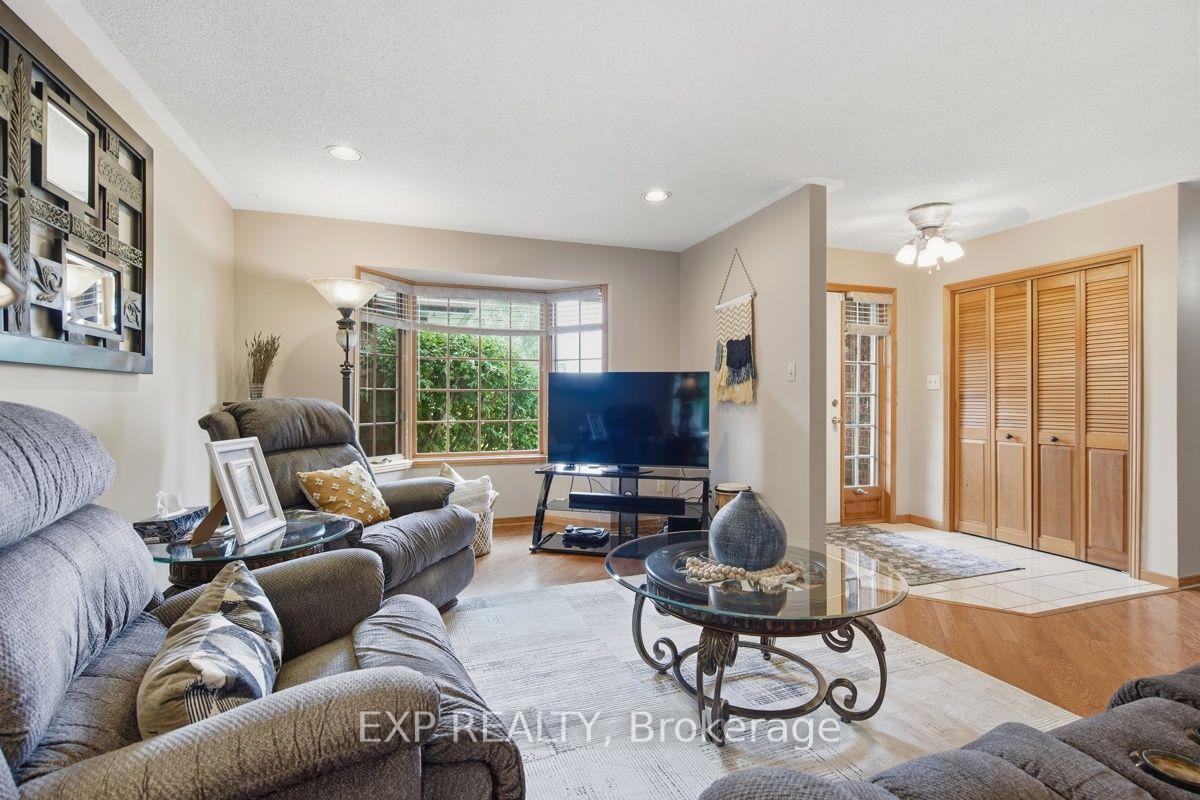 Photo 14 of 23401 Melbourne Road, Southwest Middlesex, Rural Southwest Middlesex — HOMEH
