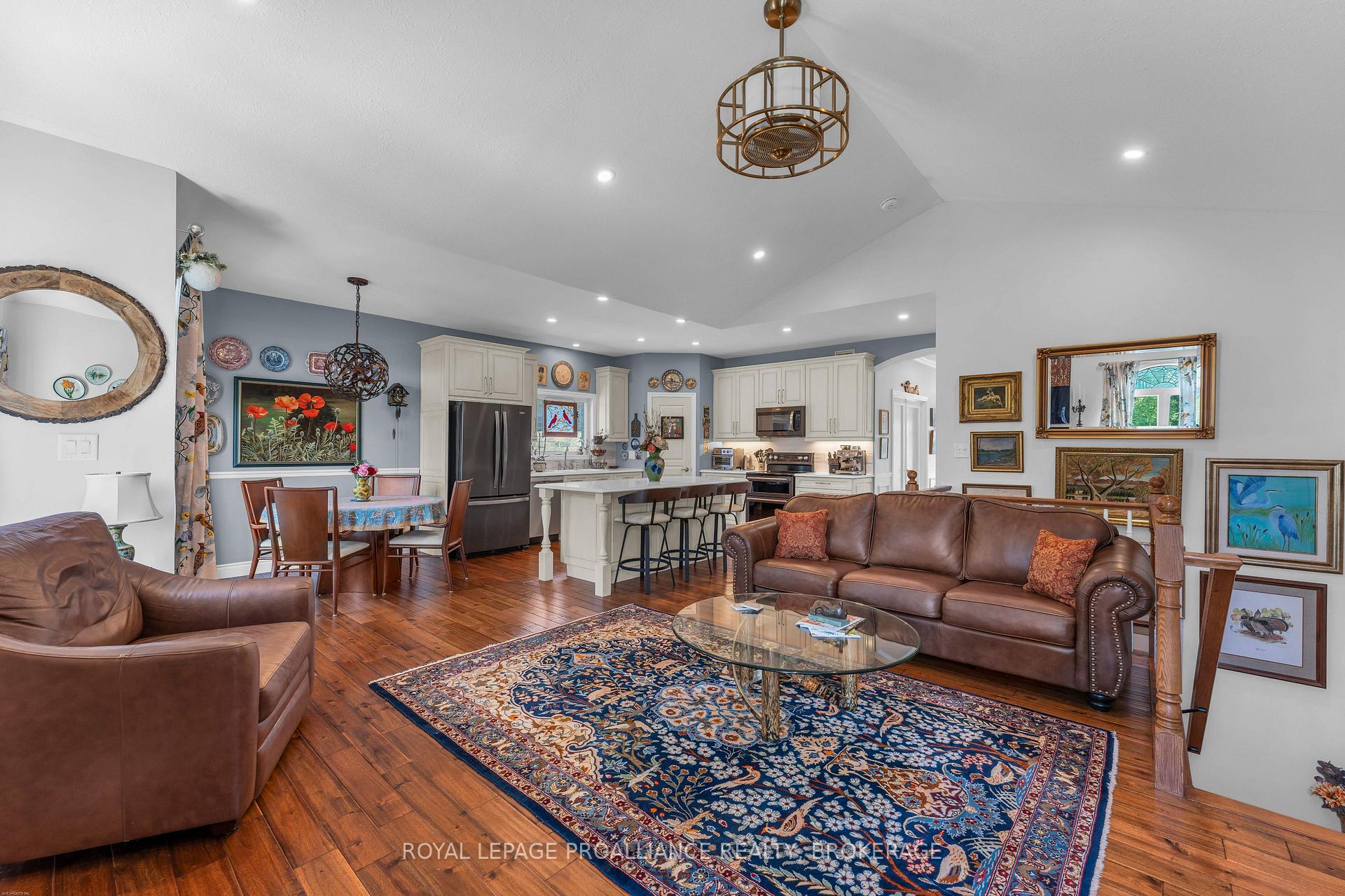 Photo 21 of 861 Windermere Drive, Kingston, City Northwest — HOMEH