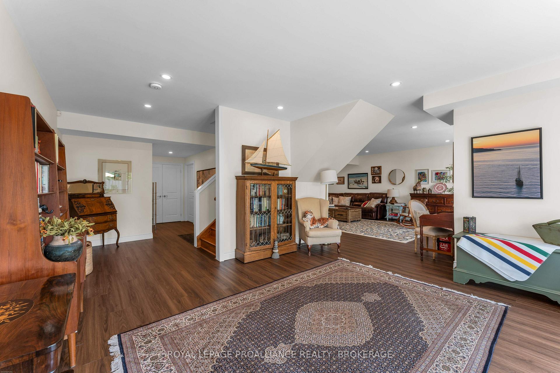 Photo 32 of 861 Windermere Drive, Kingston, City Northwest — HOMEH