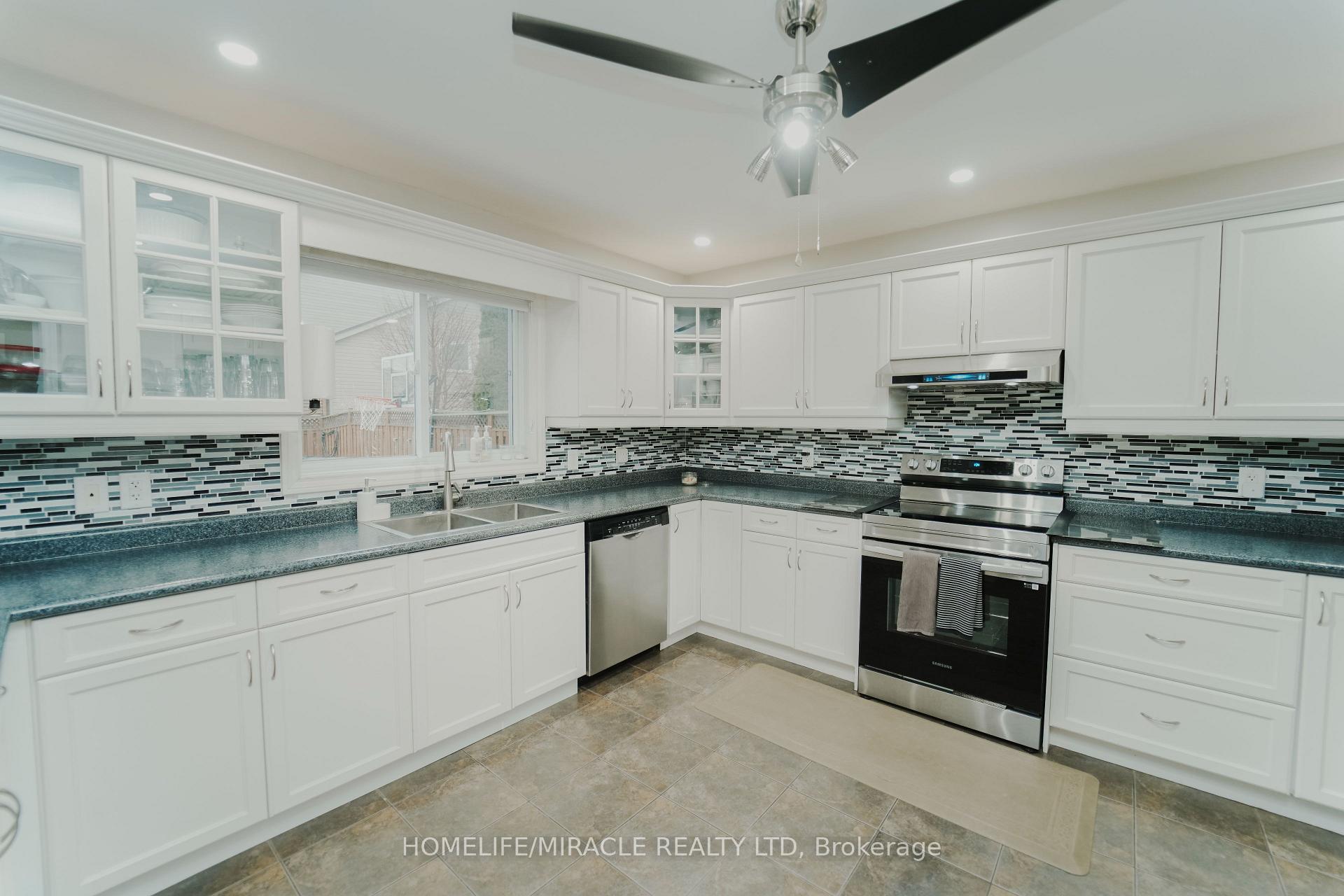 Photo 12 of 6978 Shannon Drive, Niagara Falls, Forestview — HOMEH
