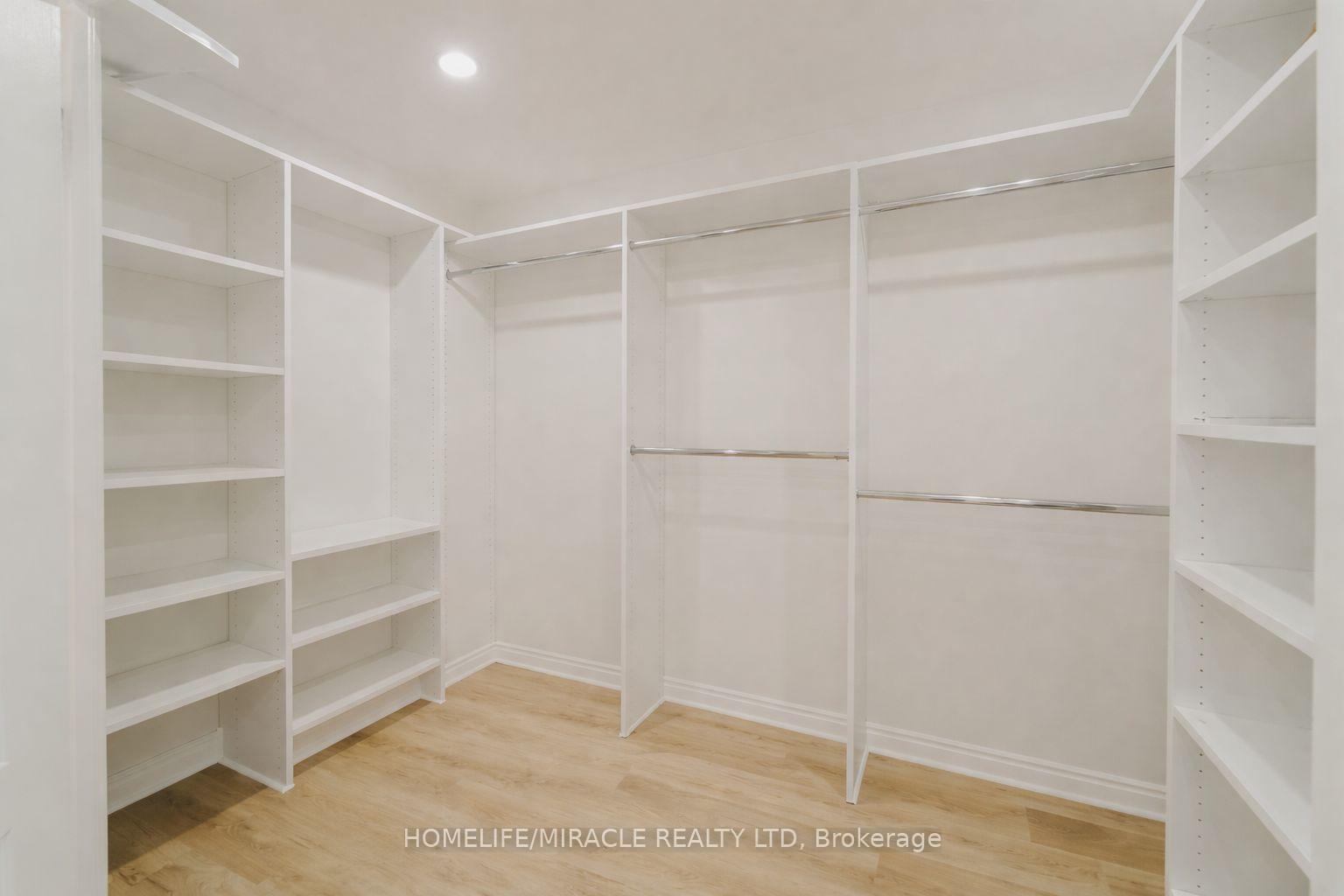 Photo 22 of 6978 Shannon Drive, Niagara Falls, Forestview — HOMEH