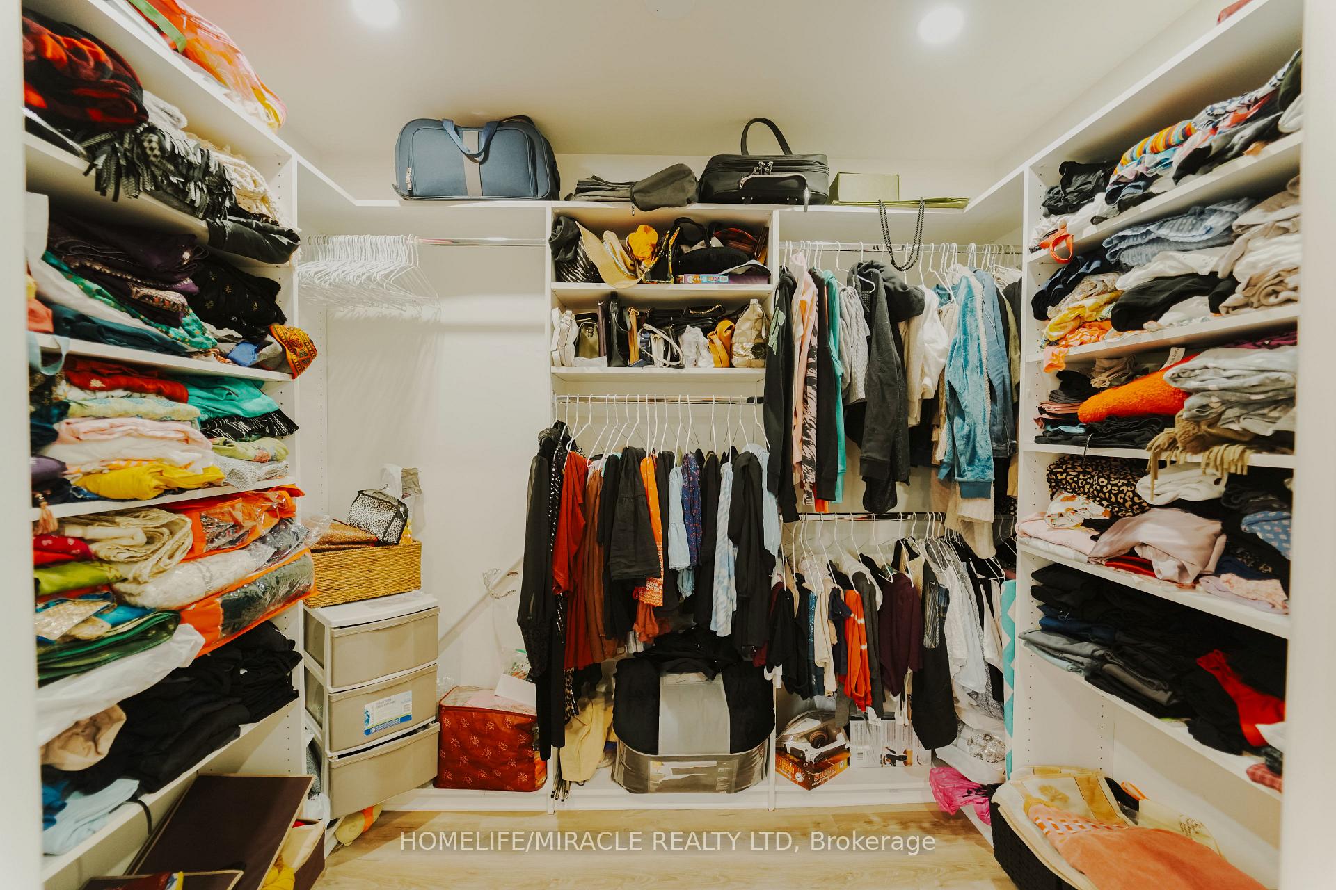Photo 23 of 6978 Shannon Drive, Niagara Falls, Forestview — HOMEH