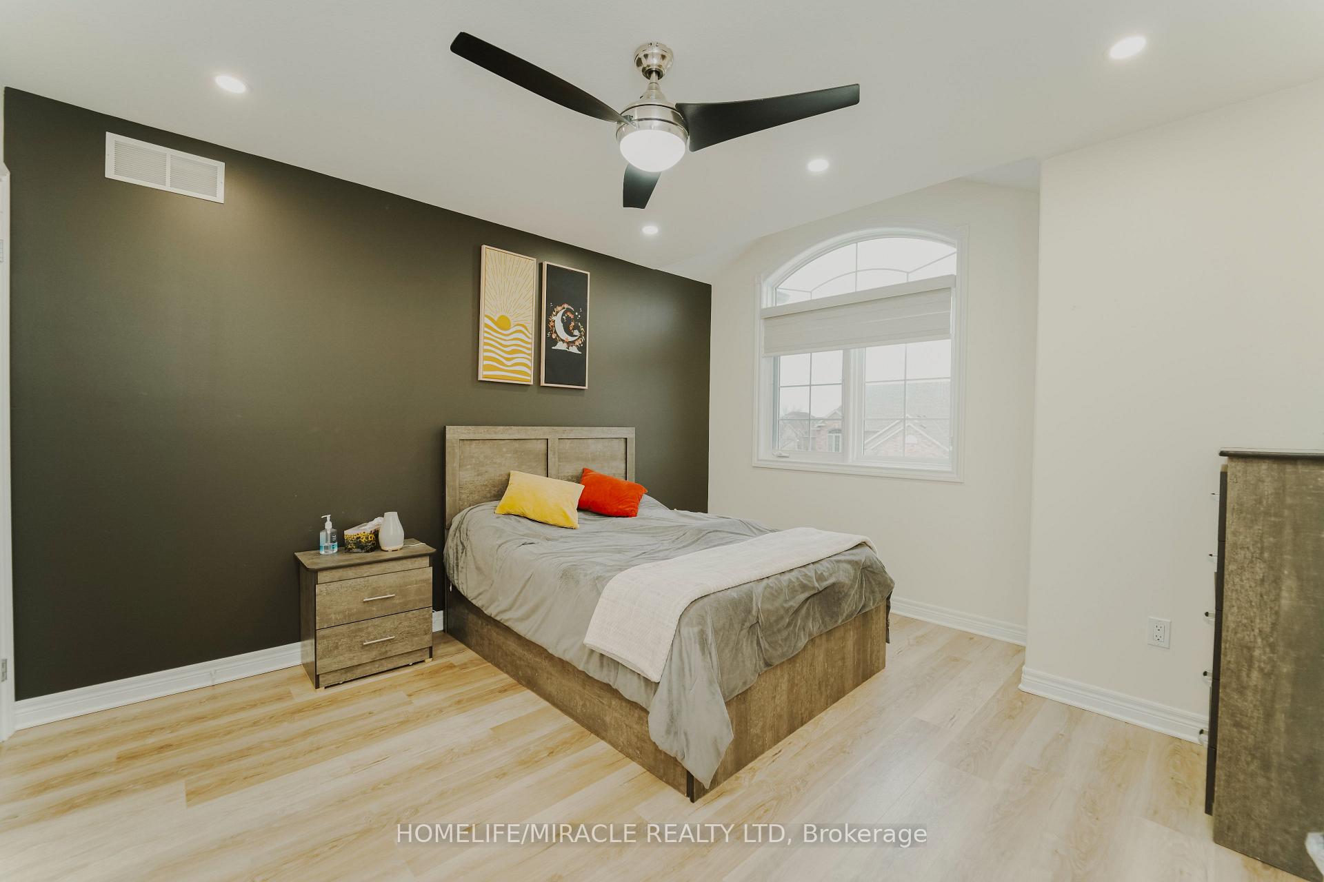 Photo 26 of 6978 Shannon Drive, Niagara Falls, Forestview — HOMEH