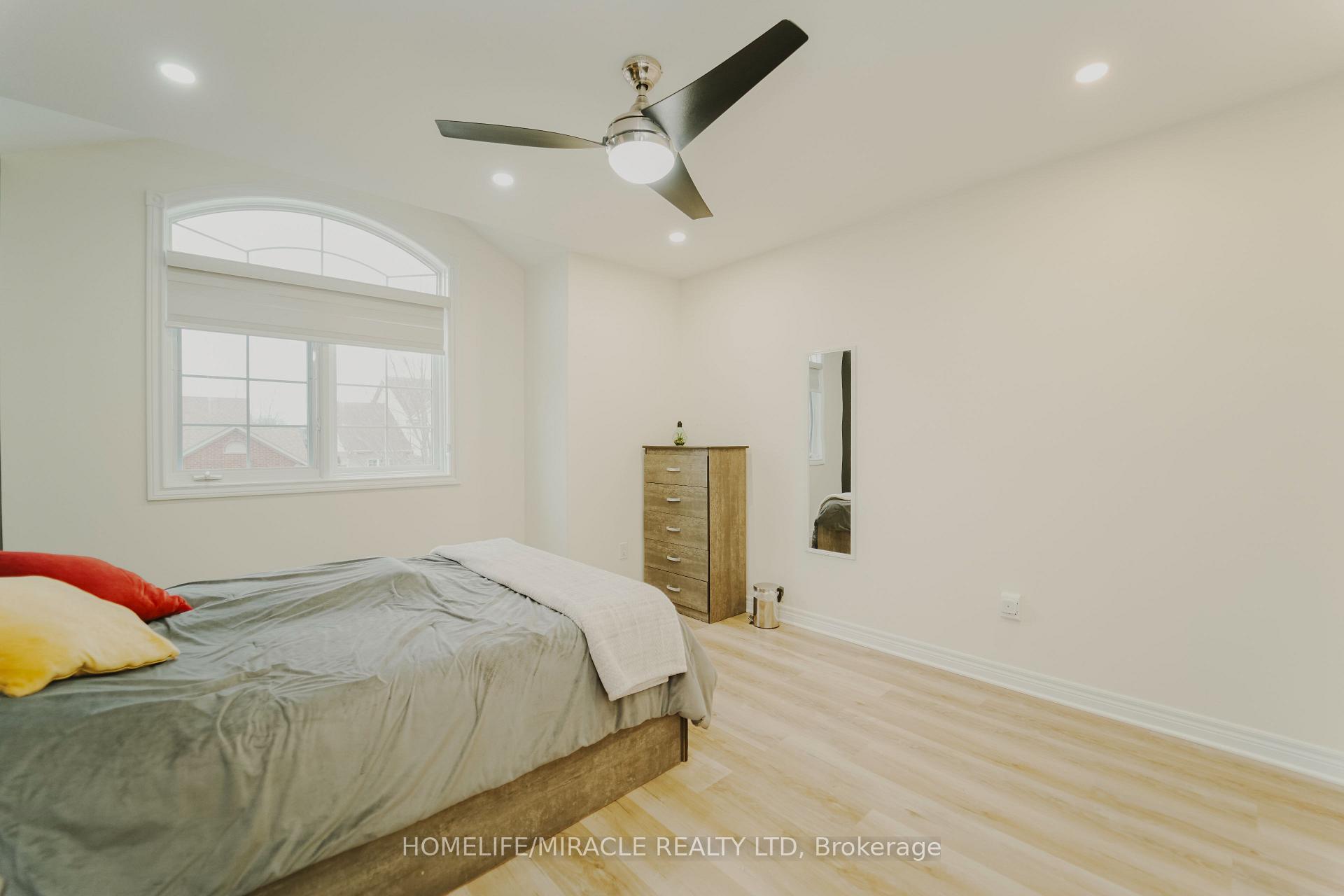 Photo 27 of 6978 Shannon Drive, Niagara Falls, Forestview — HOMEH