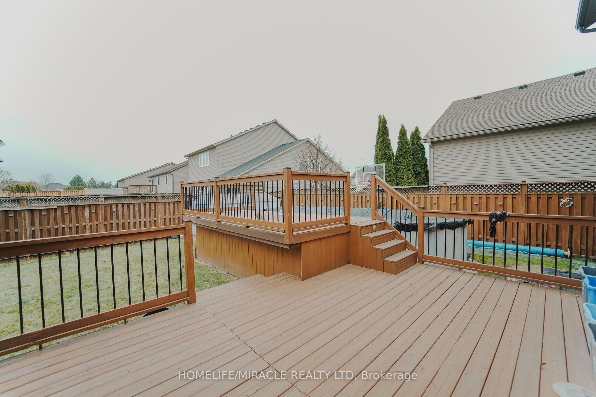 Photo 43 of 6978 Shannon Drive, Niagara Falls, Forestview — HOMEH