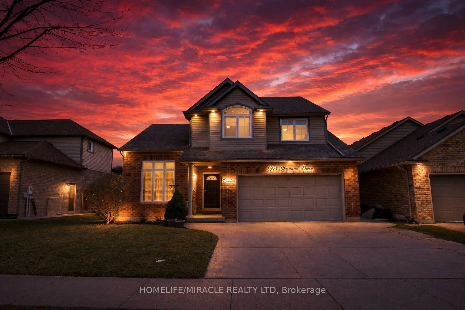 Photo 5 of 6978 Shannon Drive, Niagara Falls, Forestview — HOMEH