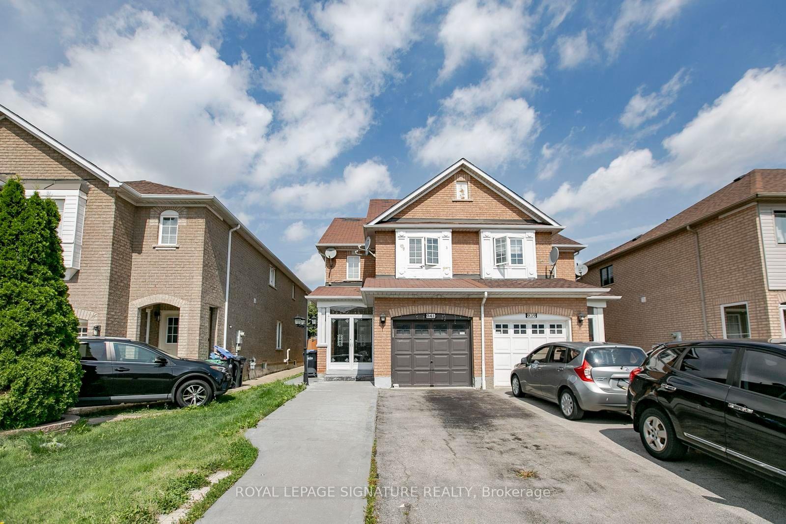 Photo 1 of 941 Mandolin Place, Mississauga, Meadowvale Village — HOMEH