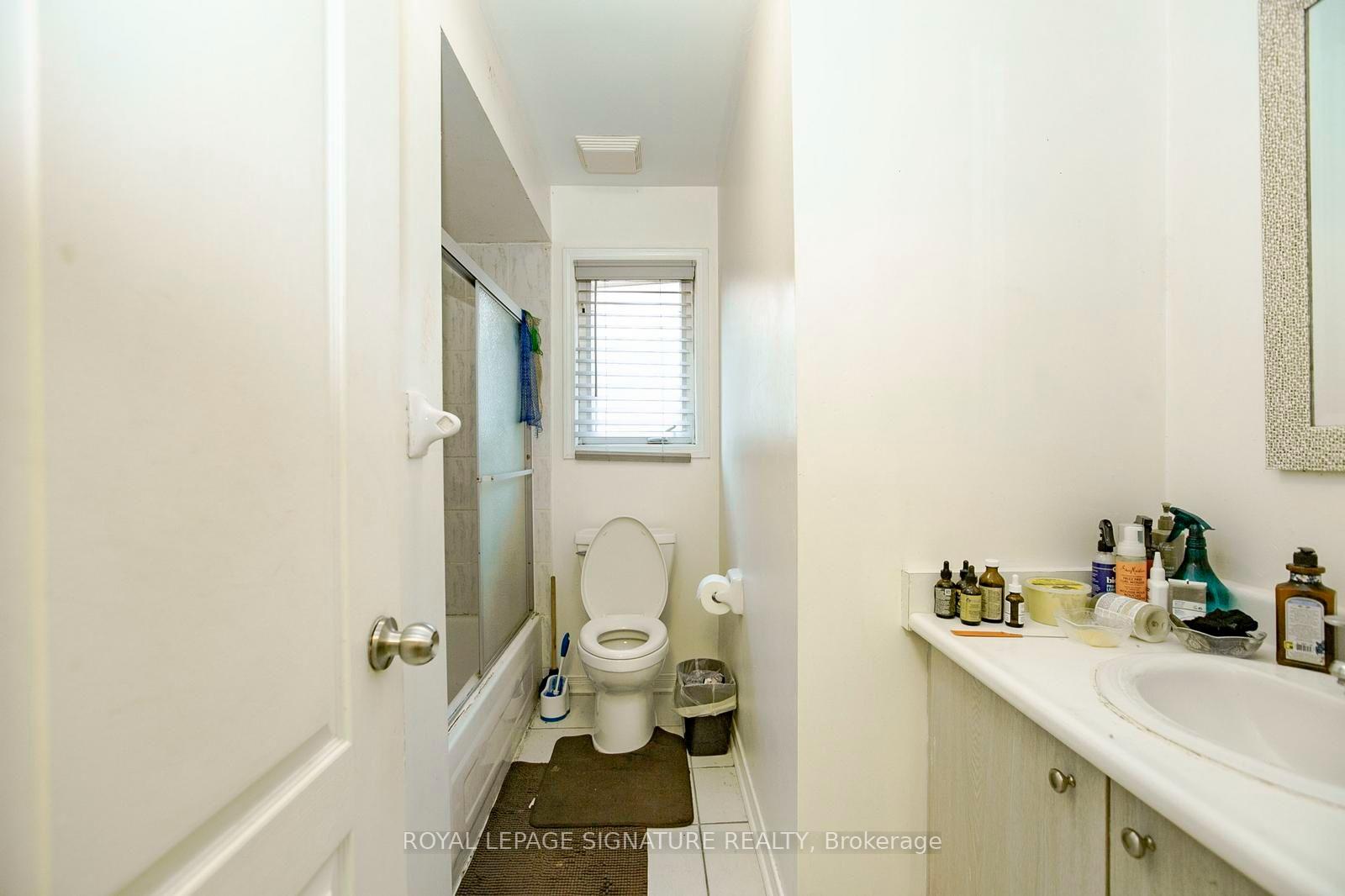 Photo 28 of 941 Mandolin Place, Mississauga, Meadowvale Village — HOMEH