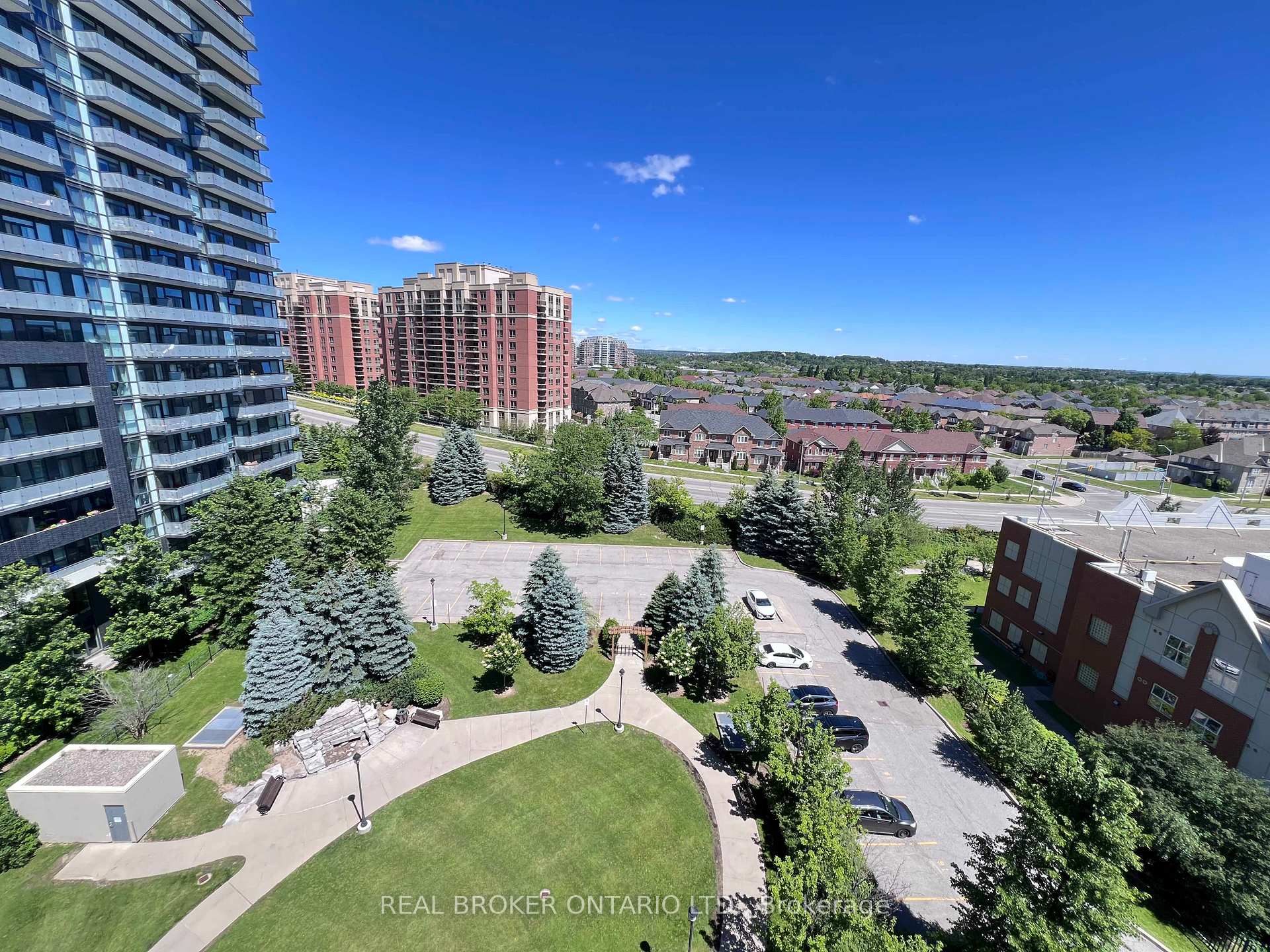 Photo 1 of Unit 1016, 185 Oneida Crescent, Richmond Hill, Langstaff — HOMEH