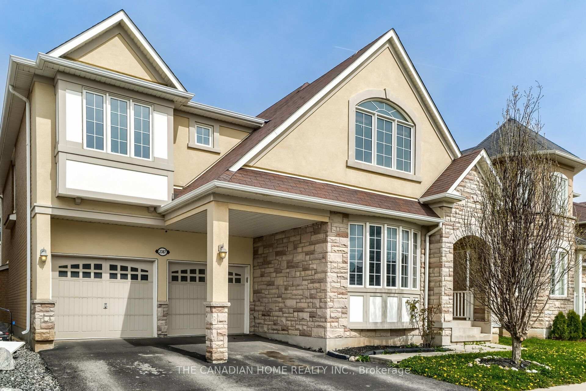 Photo 2 of 2387 Calloway Drive, Oakville, Westmount — HOMEH