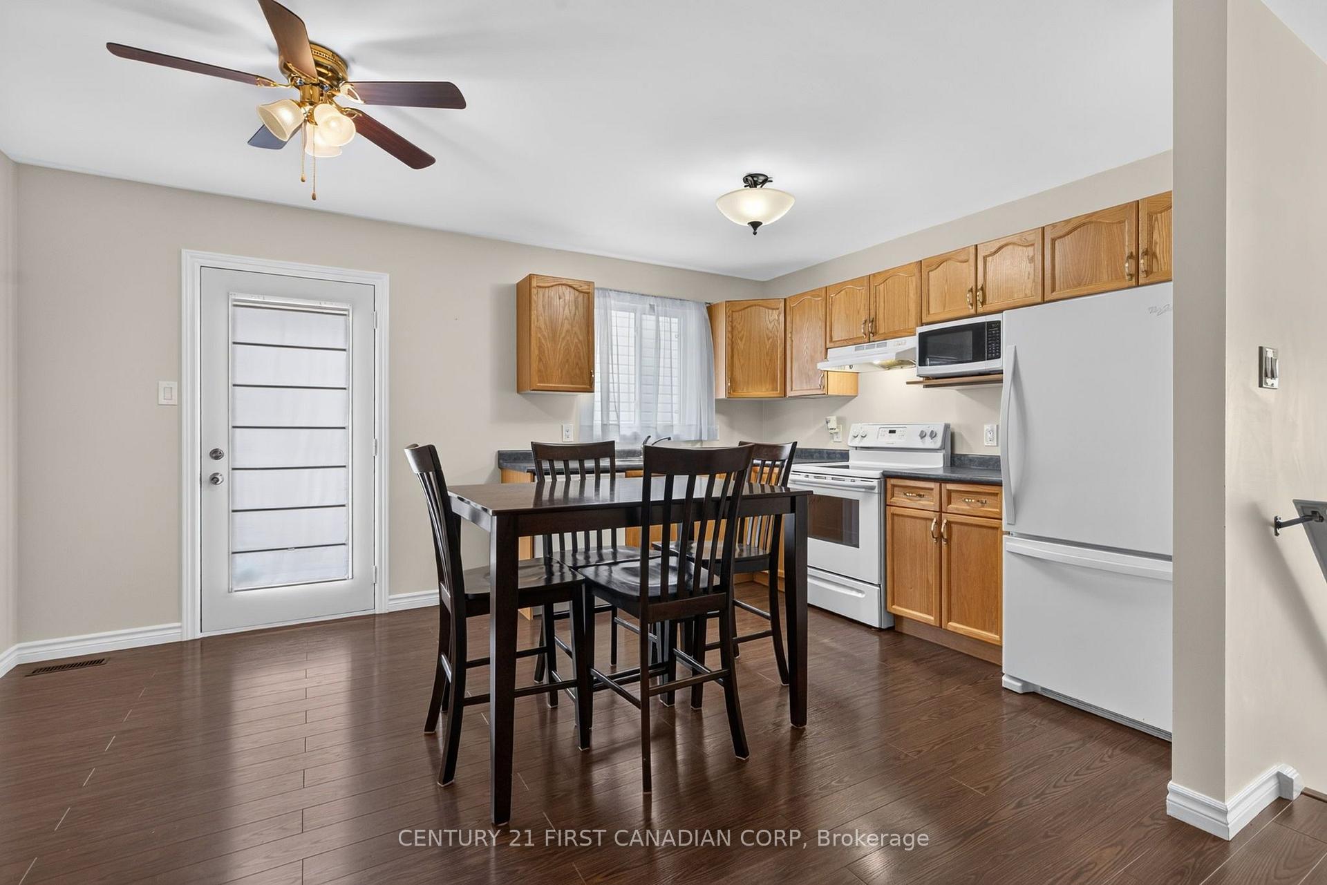 Photo 8 of 1354 Aspenridge Crescent, London, East A — HOMEH